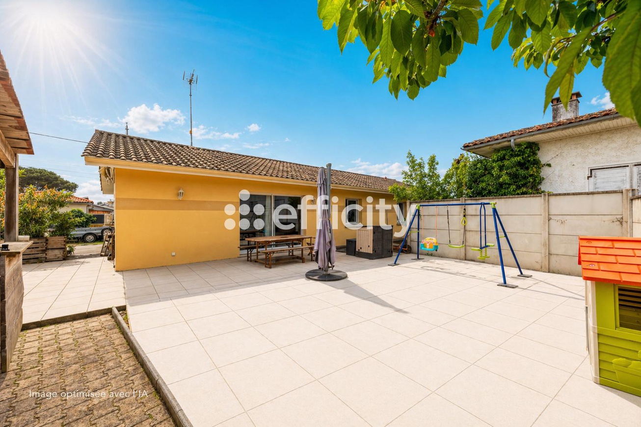 Achat immobilier Maison 6 pièces  133m2 à Gujan-Mestras (33470) - Photo n°4