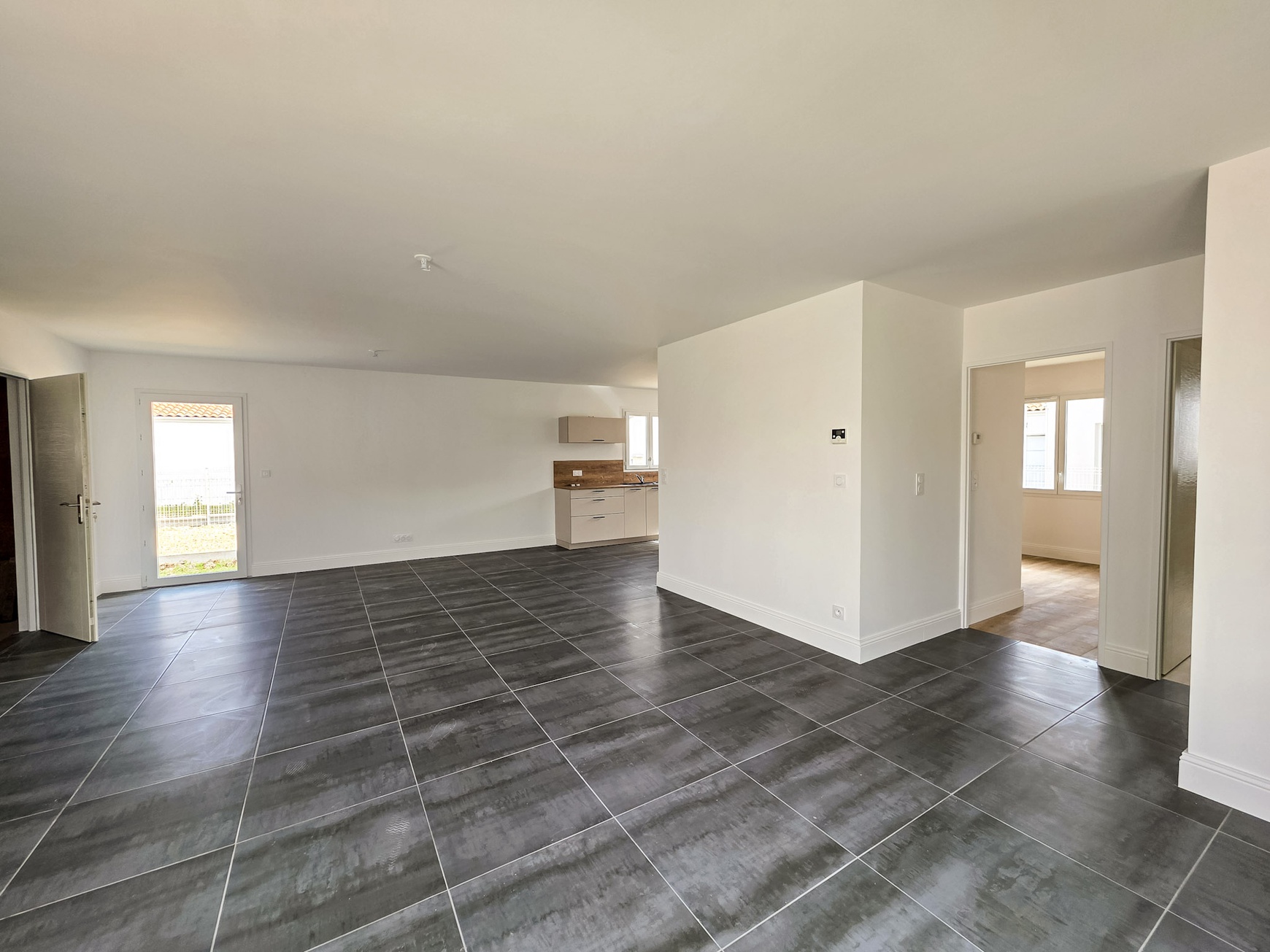 Achat immobilier Maison 4 pièces  104m2 à Breuillet (17920) - Photo n°4