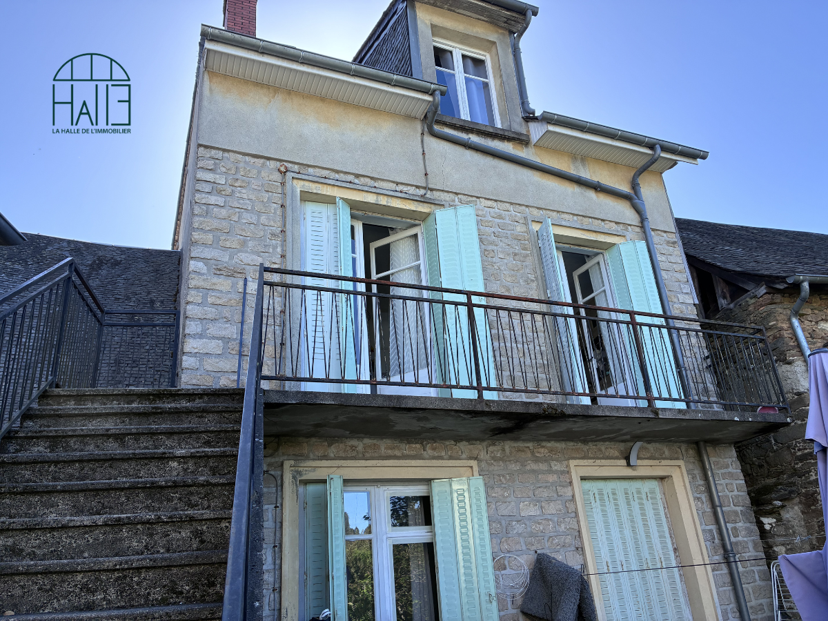 Maison 6 pièces 130 m² · à Uzerche · 130 m² · 79 950 €