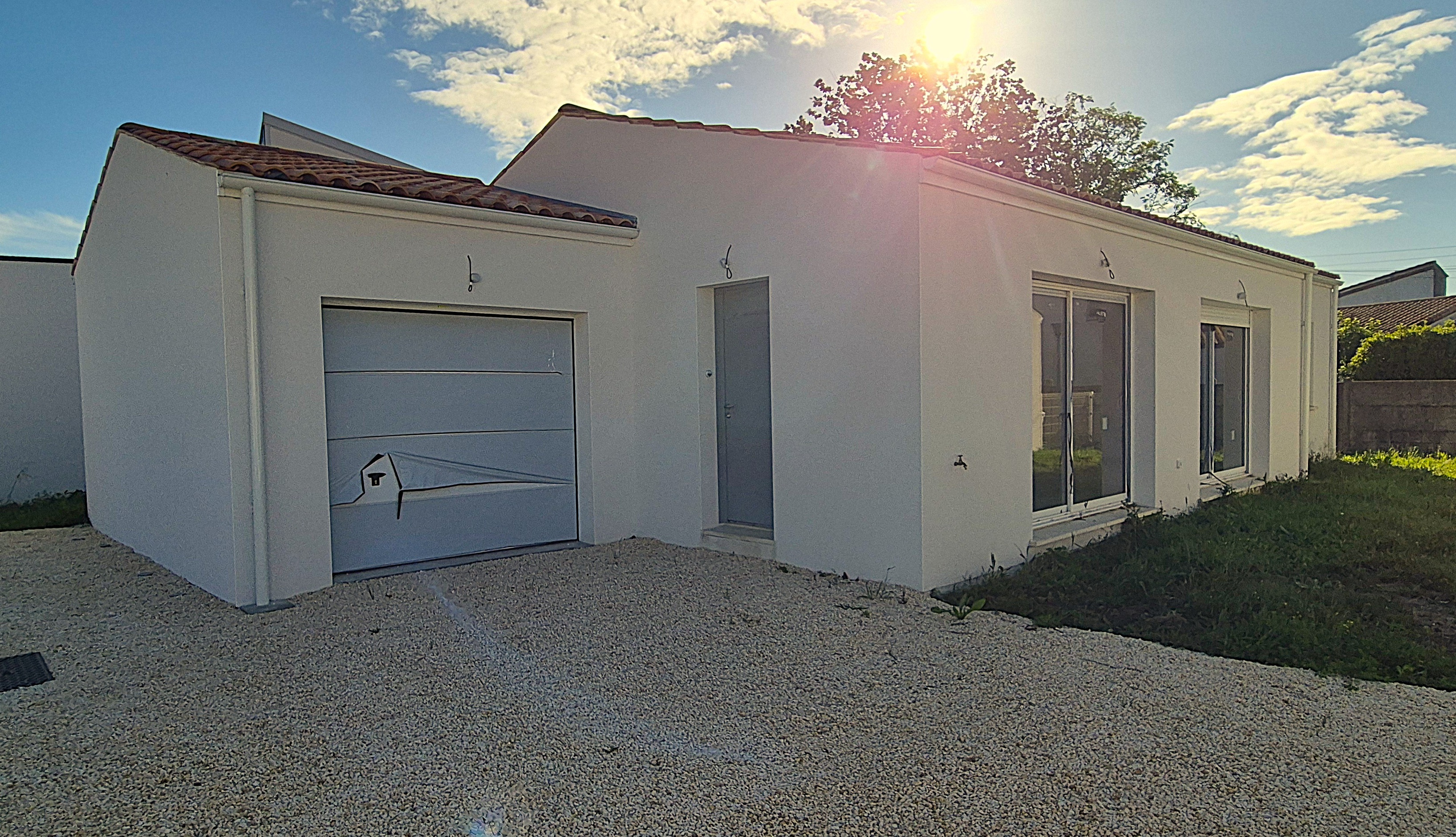 Achat immobilier Maison 4 pièces  113m2 à Breuillet (17920) - Photo n°1