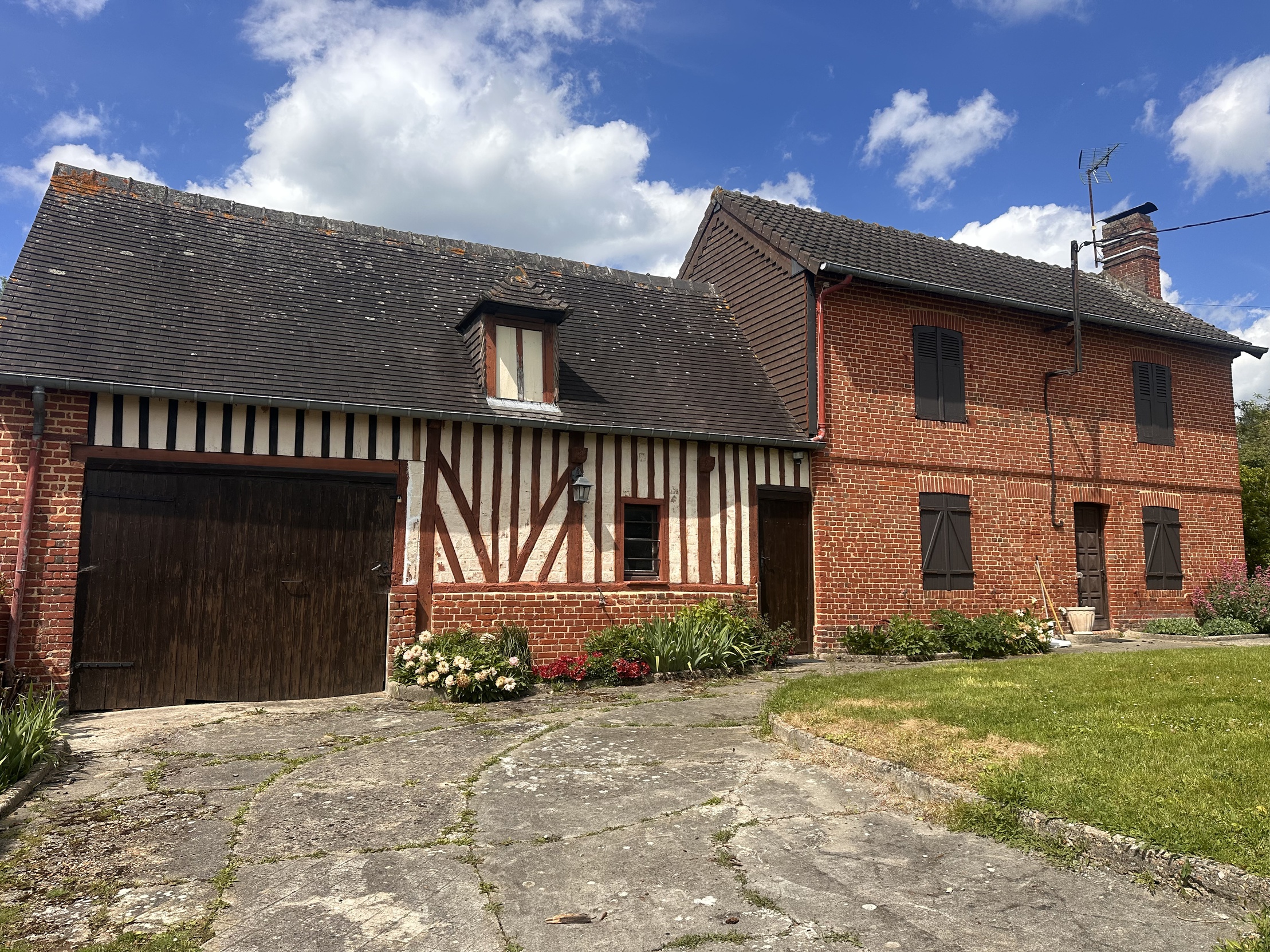maison 5 pièces - 99m2 à Saint-Martin-aux-Chartrains (14130)