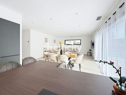 Achat immobilier Maison 5 pièces  142m2 à Roussillon (38150) - Photo n°6