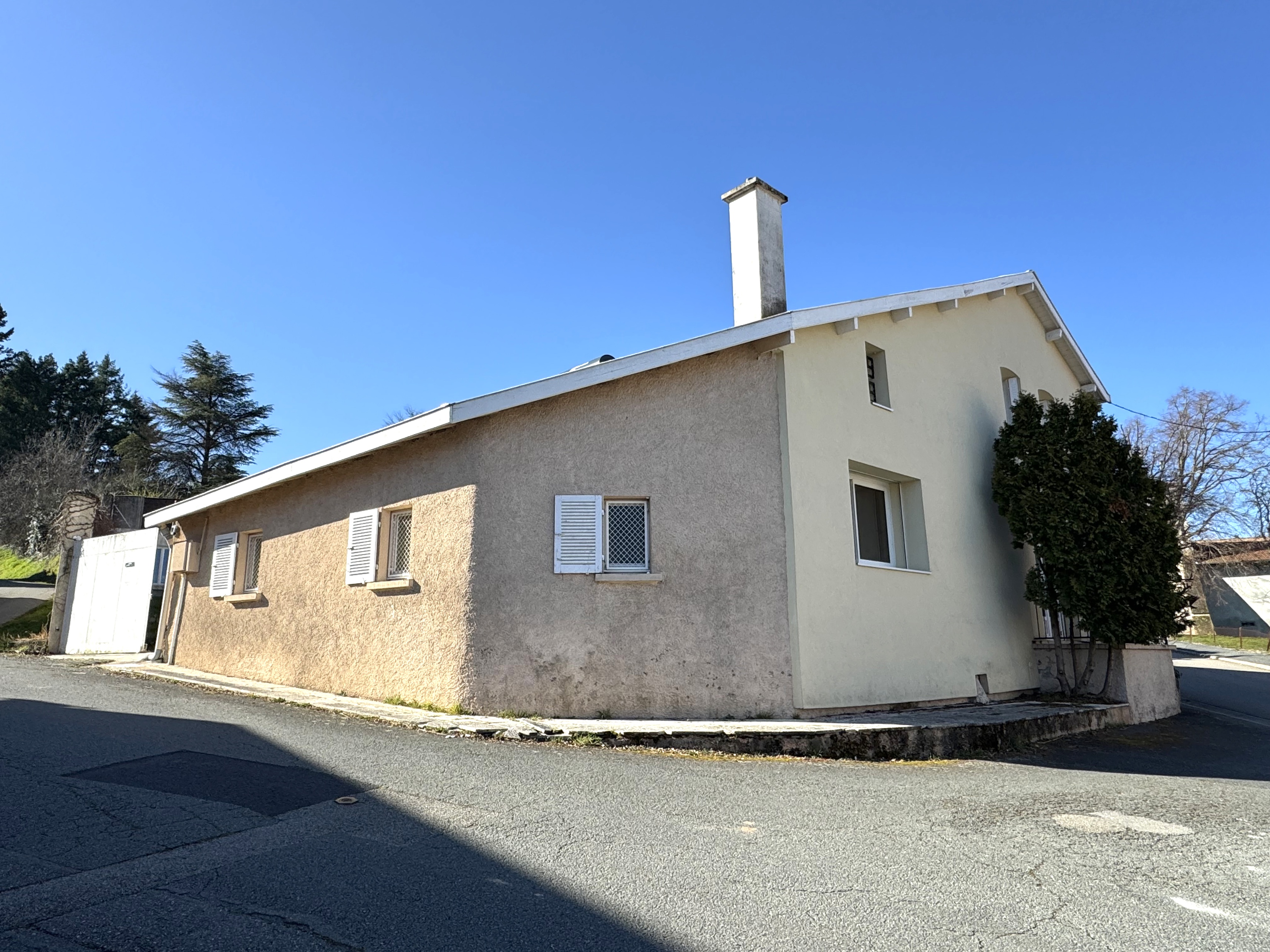 Achat immobilier Maison 7 pièces  252m2 à Bully (42260) - Photo n°17