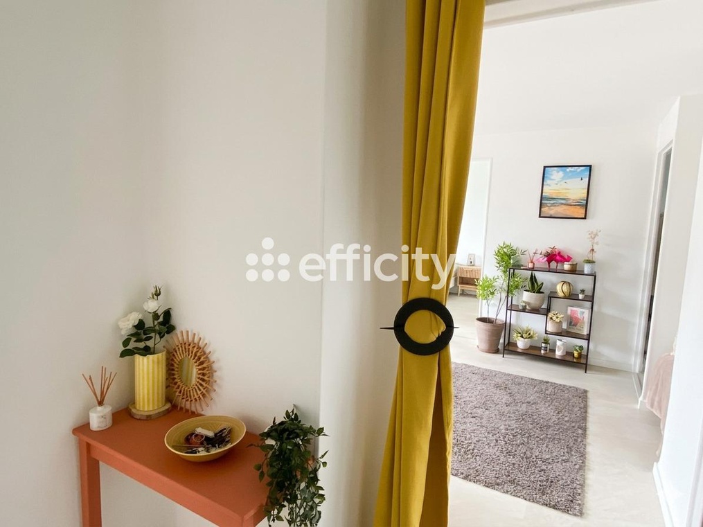 Achat immobilier Appartement 4 pièces  61m2 à Salon-de-Provence (13300) - Photo n°6