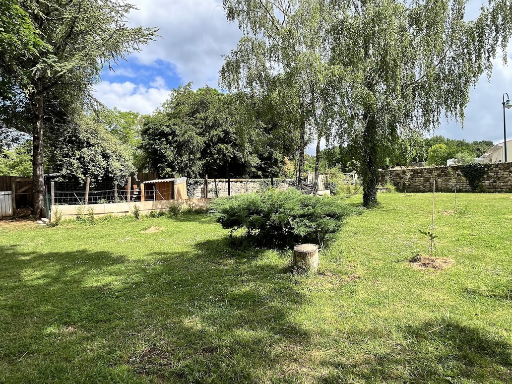 Achat immobilier Maison 6 pièces  227m2 à Saint-Vaize (17100) - Photo n°18