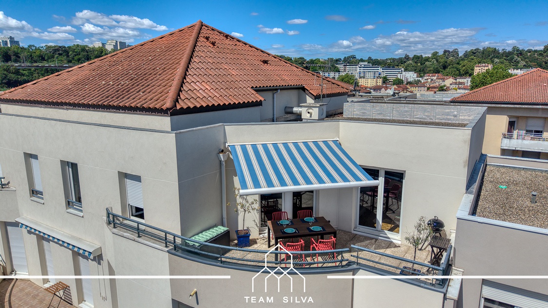 appartement 4 pièces - 95m2 à Lyon (69009)