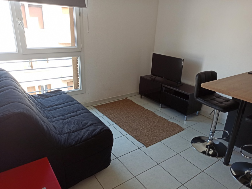 appartement 1 pièces - 18m2 à Toulon (83000)
