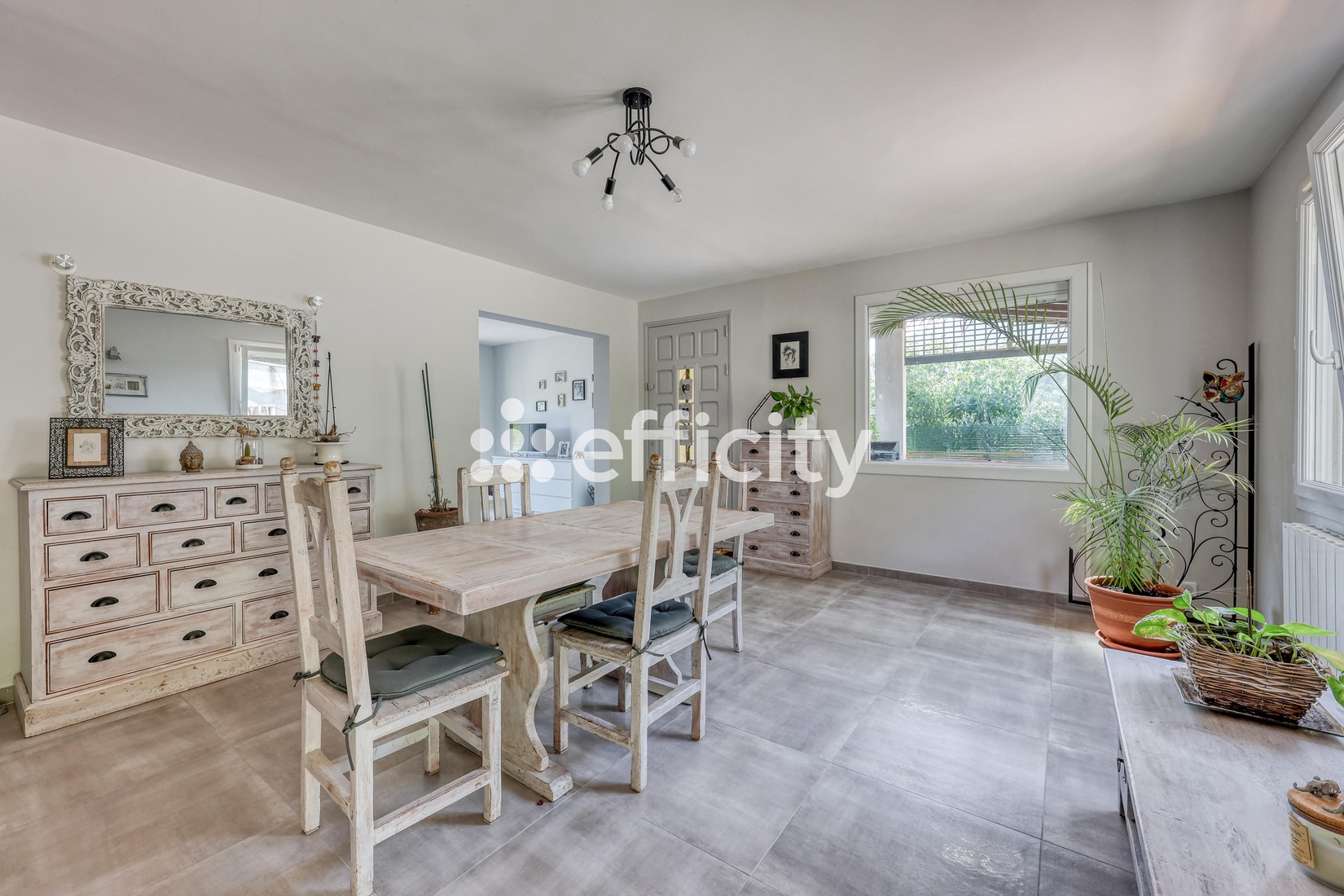 maison 10 pièces - 175,0m2 à Le Revest-les-Eaux (83200)