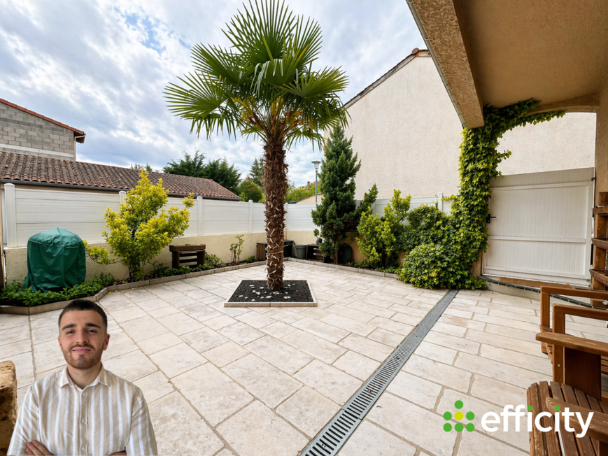 Achat immobilier Maison 5 pièces  130m2 à Fraisses (42490) - Photo n°9