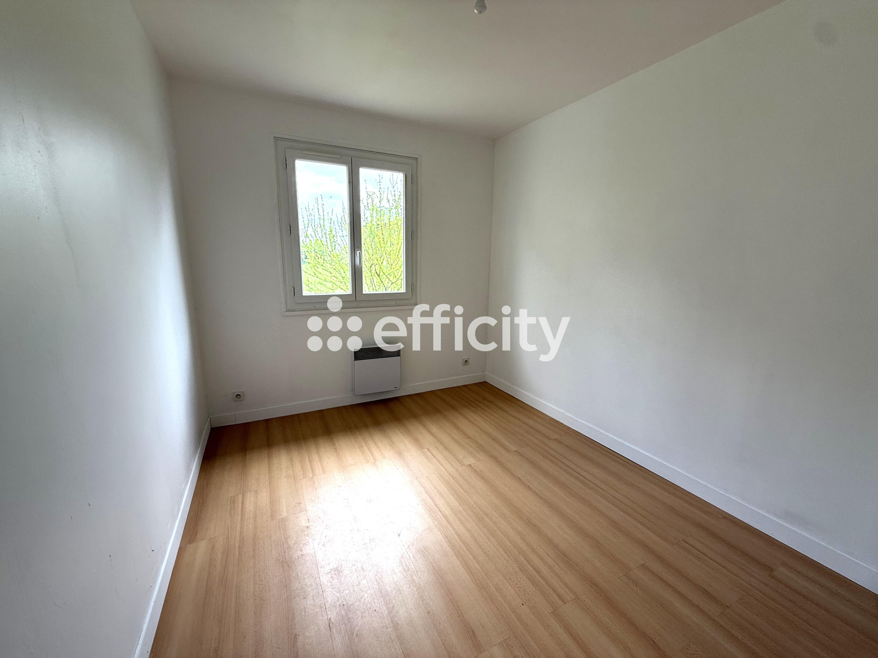 Achat immobilier Maison 5 pièces  106m2 à La Faye (16700) - Photo n°9
