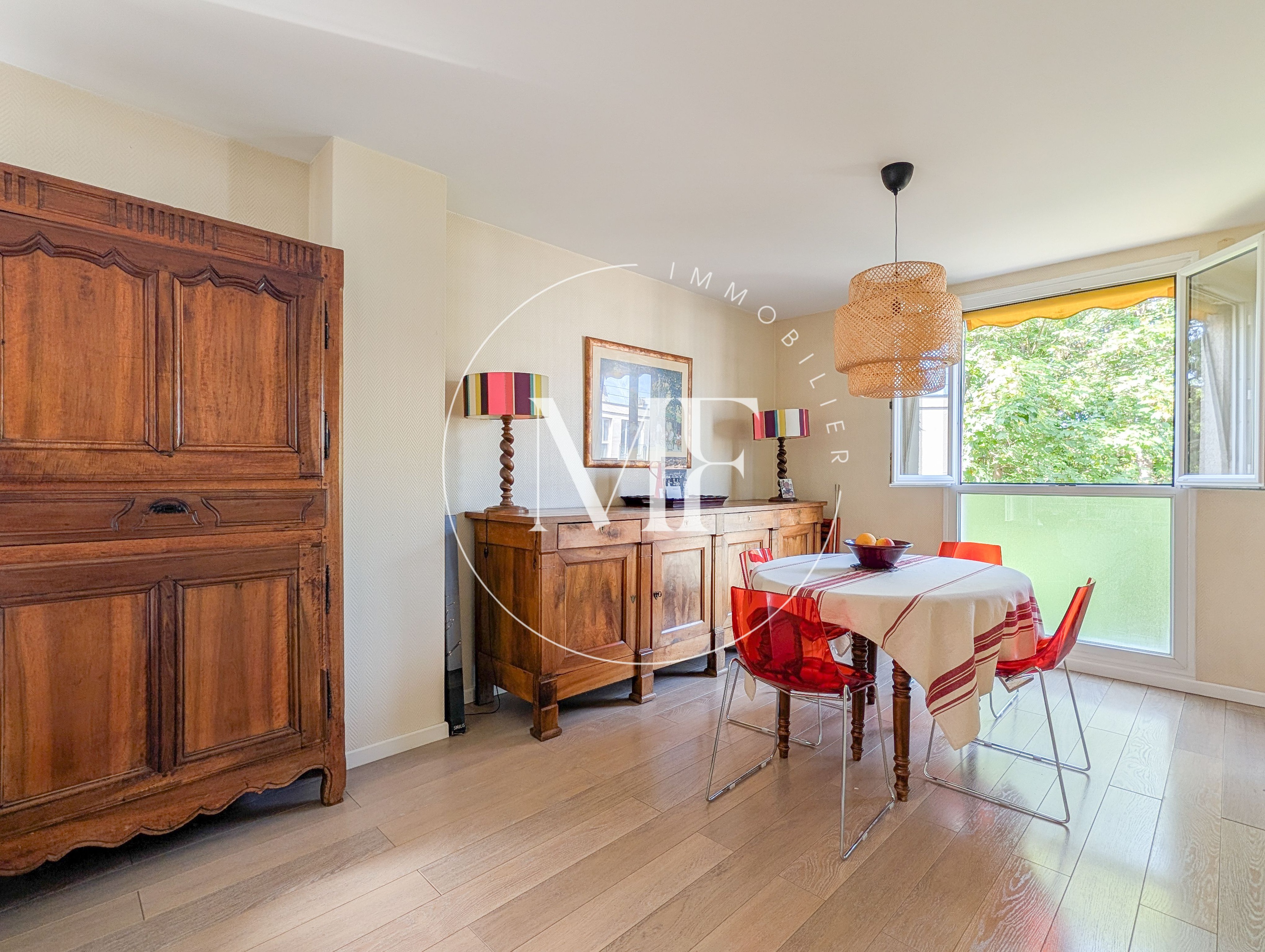 Achat immobilier Appartement 5 pièces  84m2 à Rueil-Malmaison (92500) - Photo n°5
