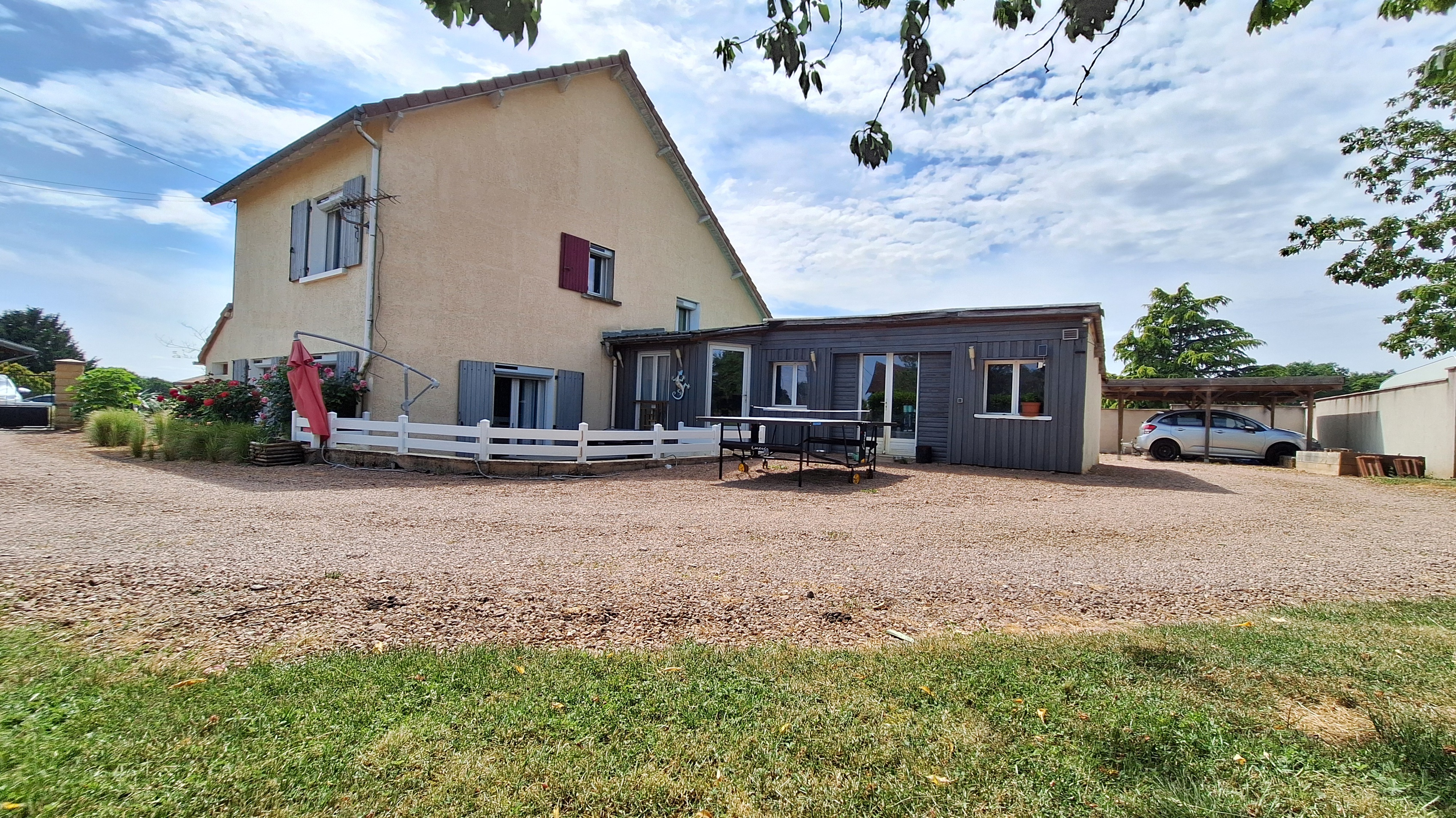 Achat immobilier Maison 5 pièces  133m2 à Saint-Pardoux-la-Rivière (24470) - Photo n°1