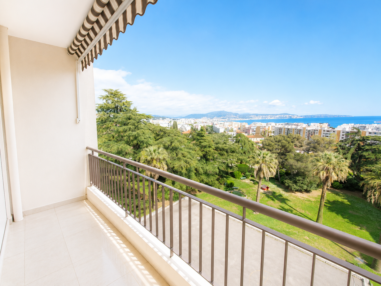 Achat immobilier Appartement 2 pièces  57m2 à Nice (06200) - Photo n°1