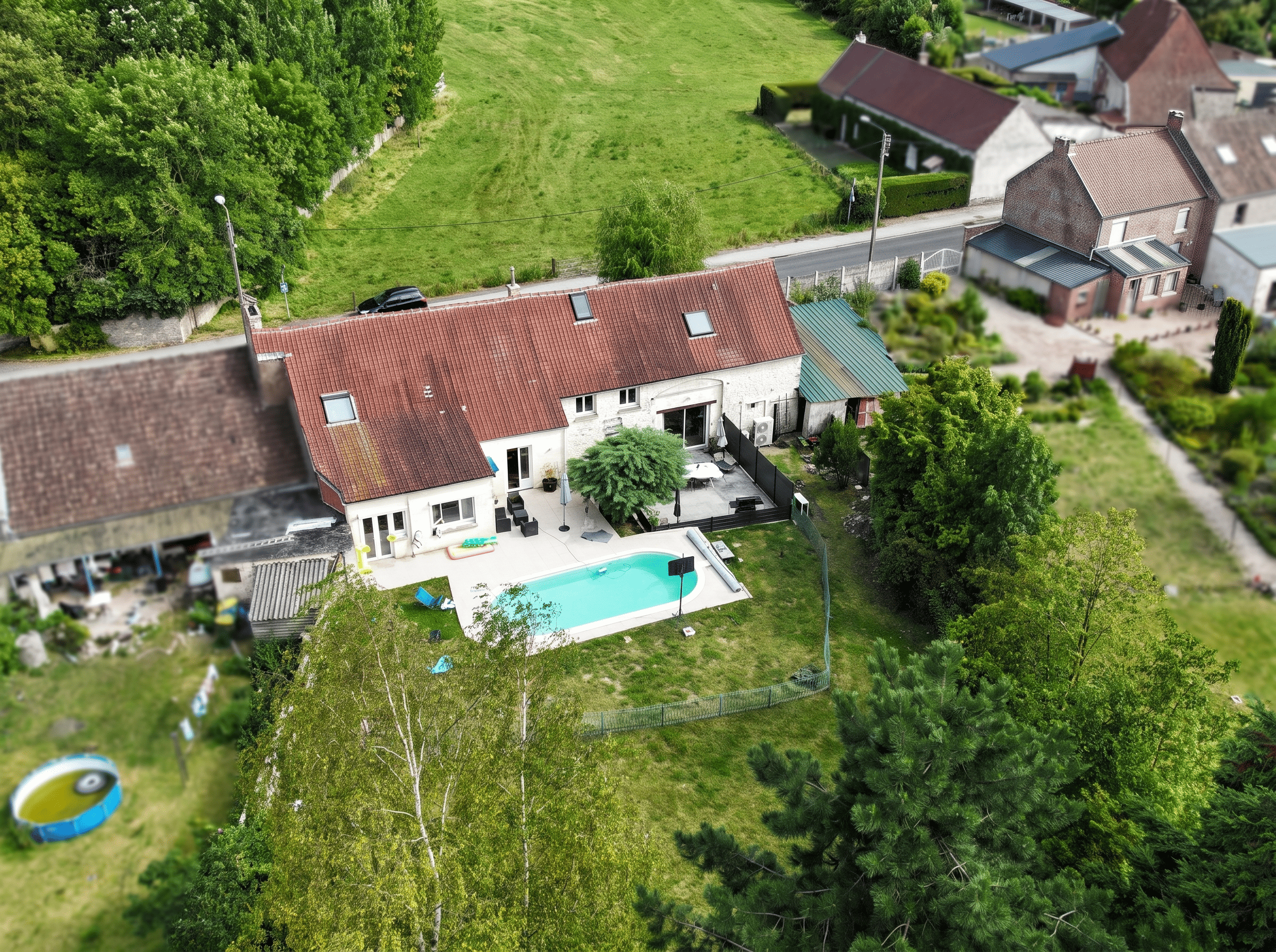Maison 7 pièces 280 m² · à Vieux-Condé · 280 m² · 437 500 €