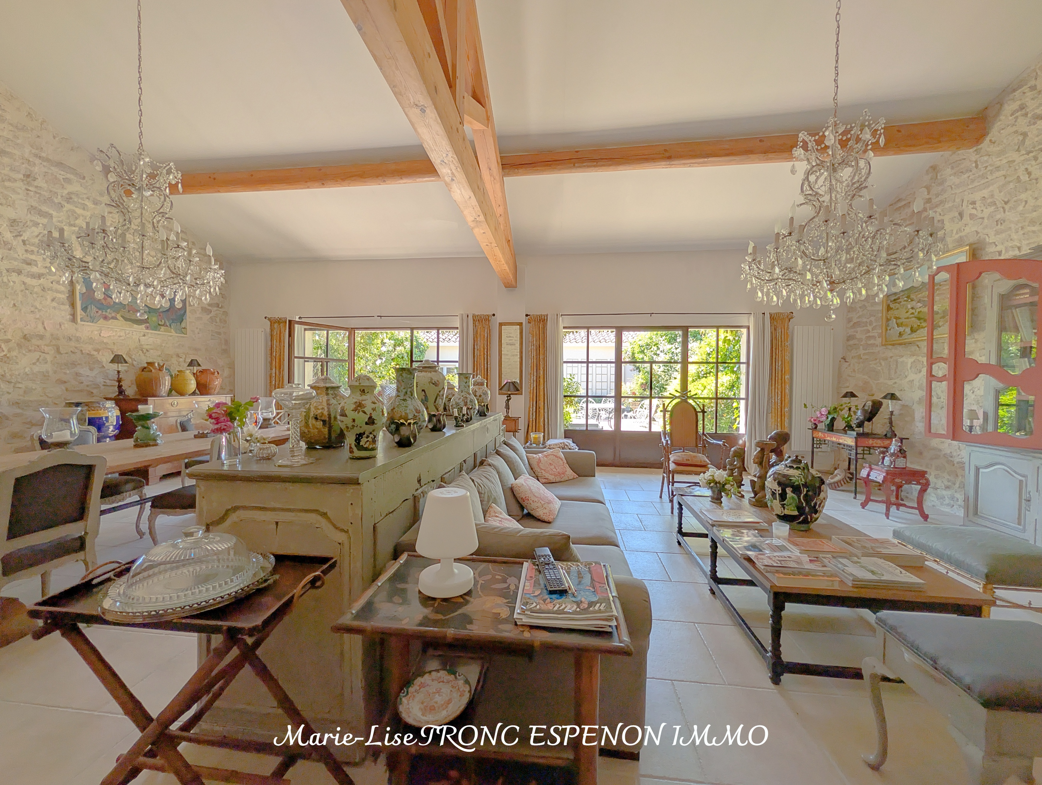 Achat immobilier Maison 7 pièces  185m2 à Velleron (84740) - Photo n°16