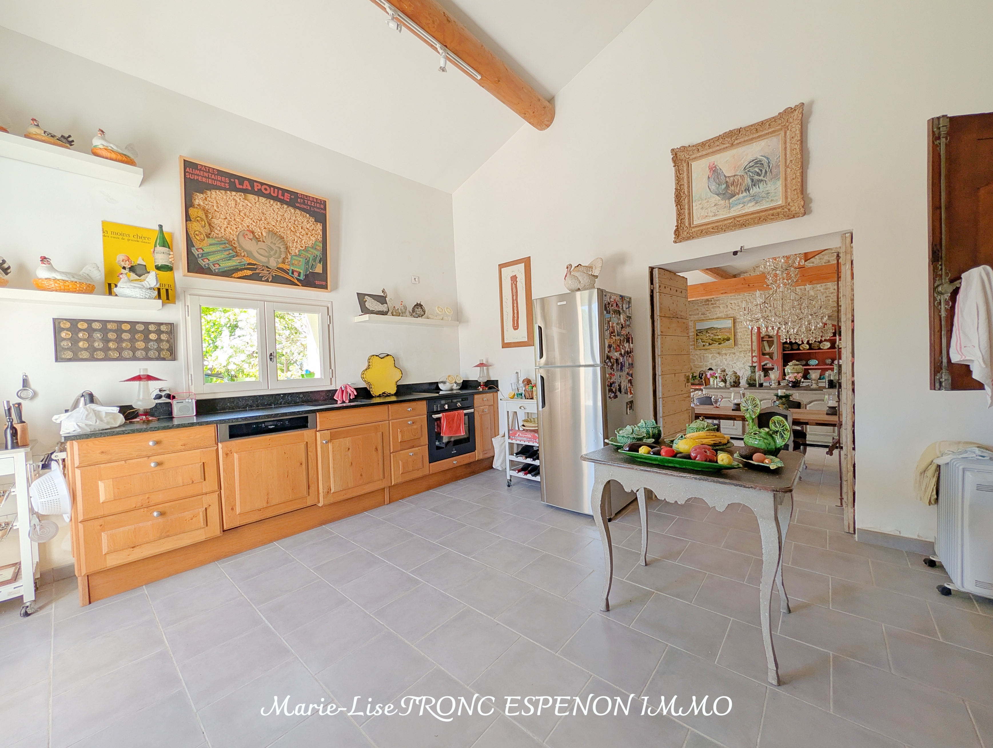 Achat immobilier Maison 7 pièces  185m2 à Velleron (84740) - Photo n°11