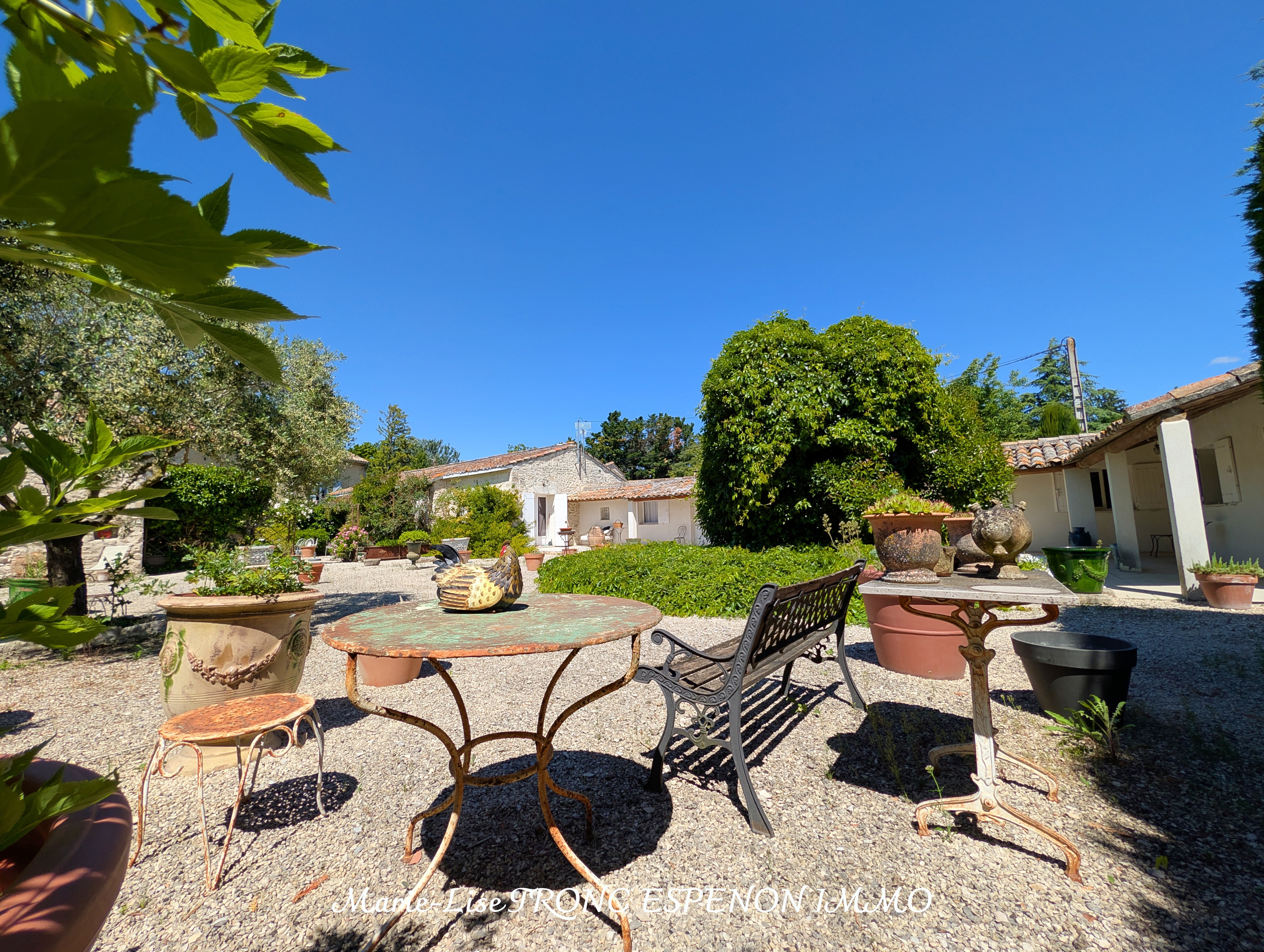 Achat immobilier Maison 7 pièces  185m2 à Velleron (84740) - Photo n°17
