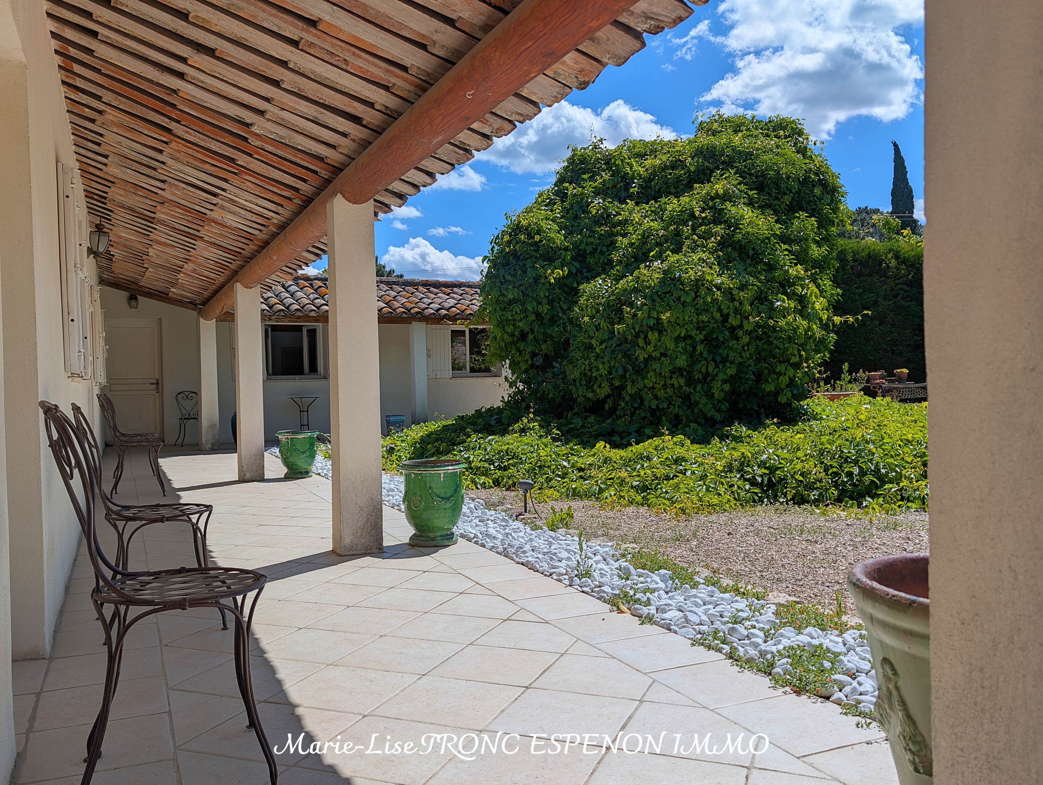 Achat immobilier Maison 7 pièces  185m2 à Velleron (84740) - Photo n°25