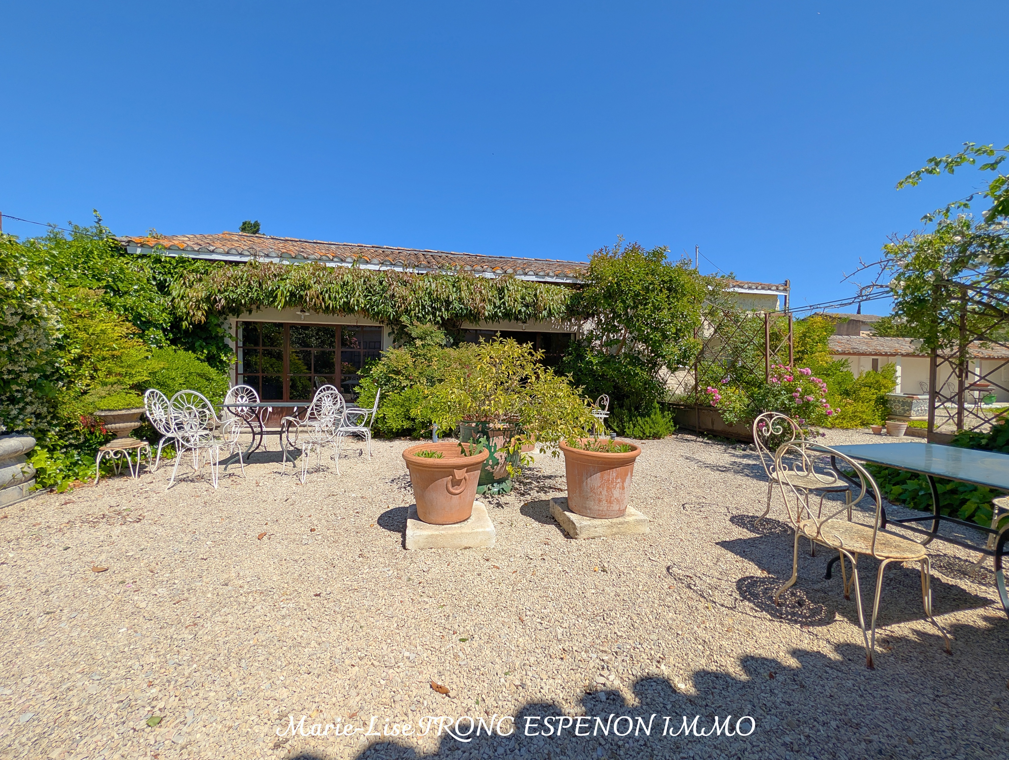 Achat immobilier Maison 7 pièces  185m2 à Velleron (84740) - Photo n°29