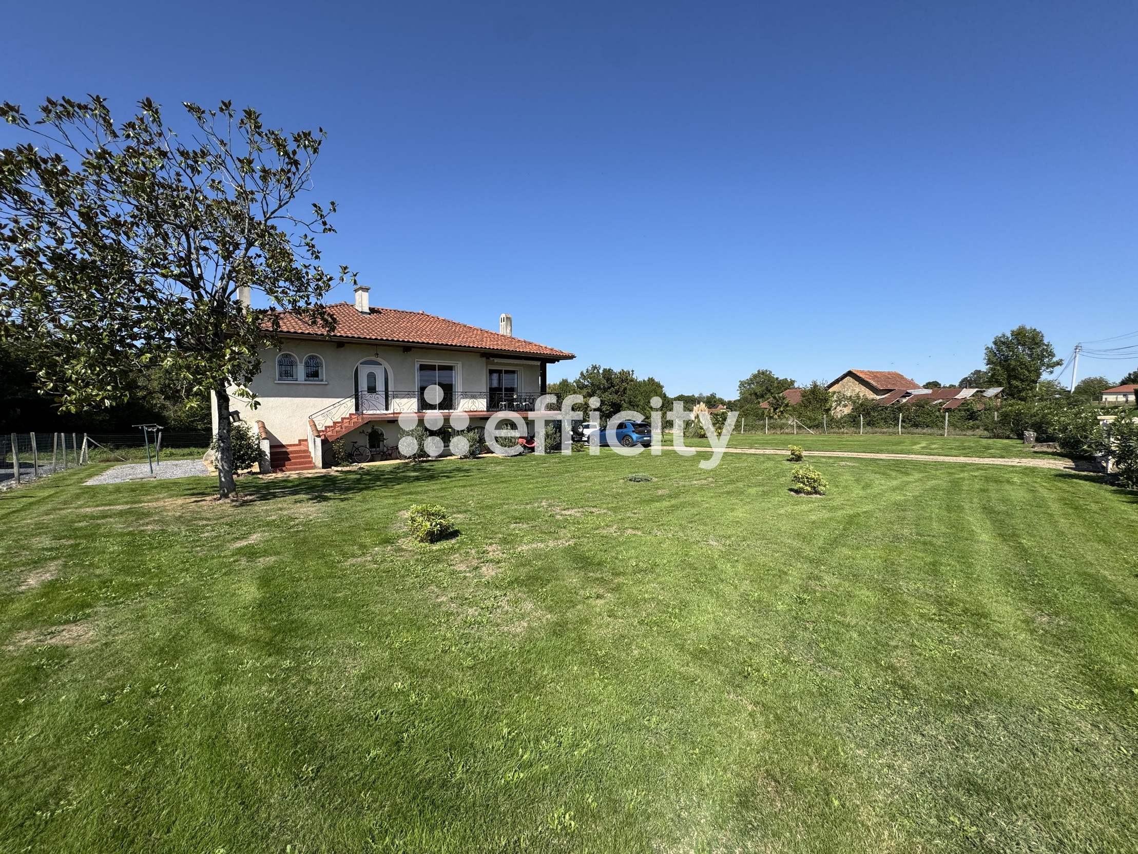 maison 9 pièces - 190m2 à Lembeye (64350)