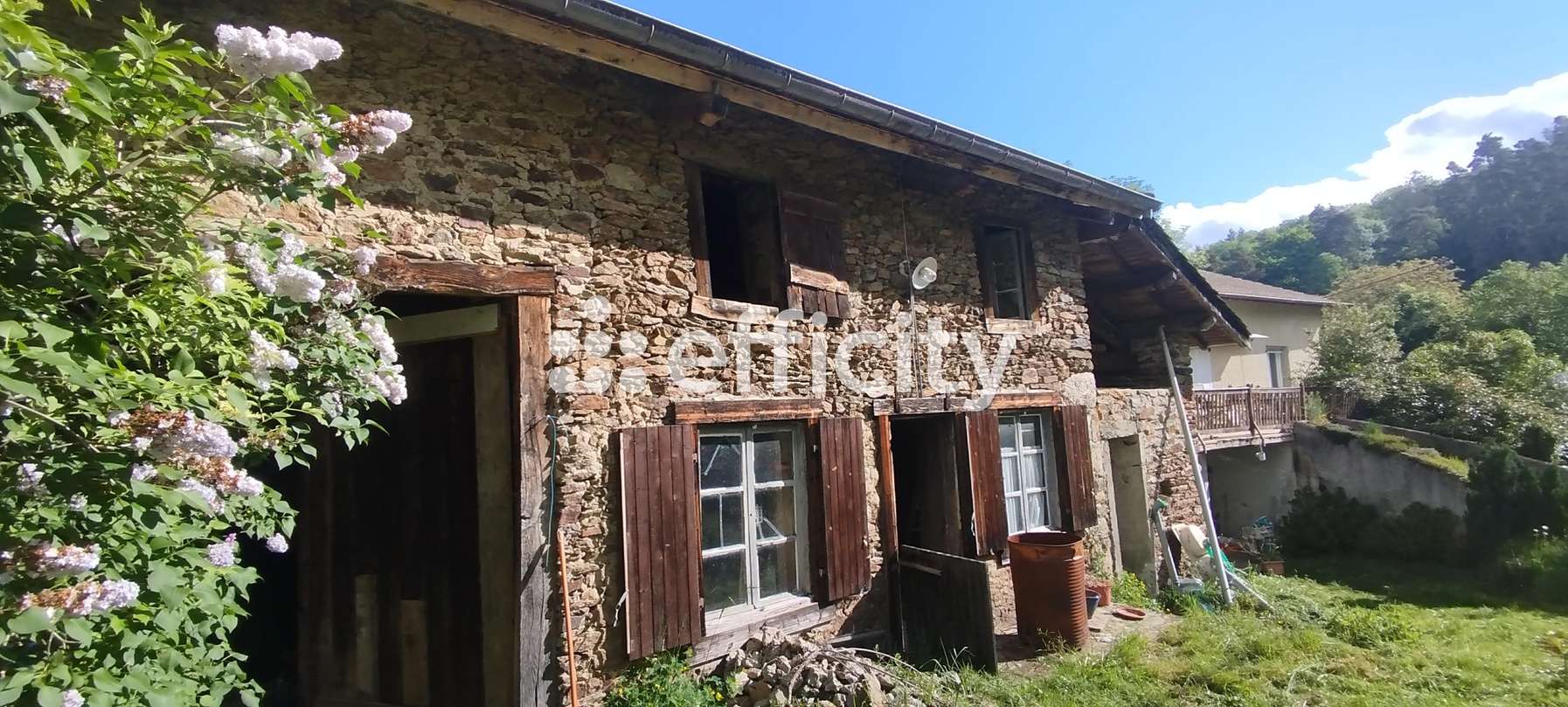 maison 5 pièces - 110m2 à Mayres (63220)