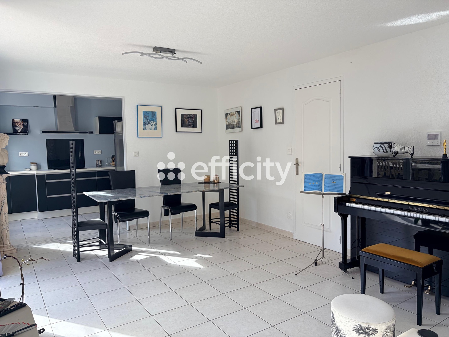maison 6 pièces - 127m2 à Agde (34300)