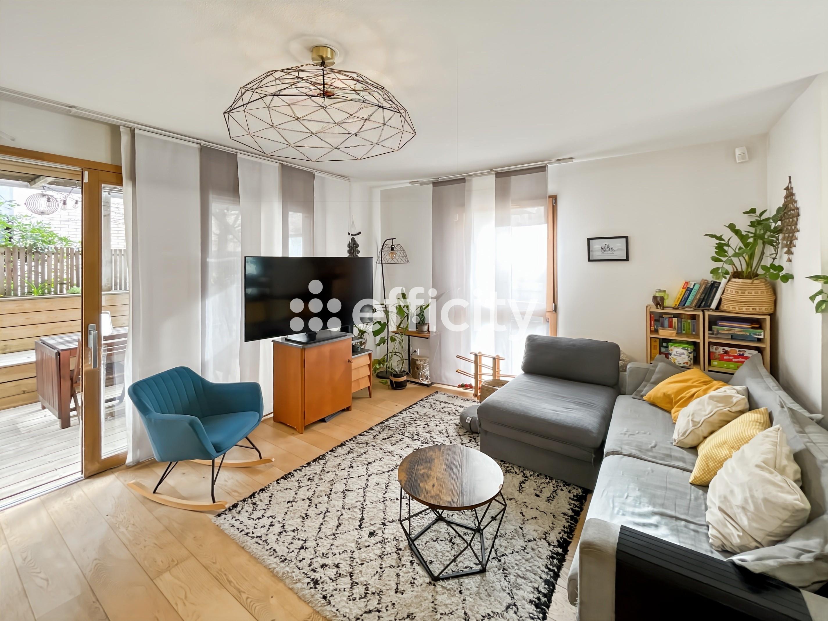 Maison 4 pièces 87 m² · à Bordeaux · 87 m² · 400 000 €