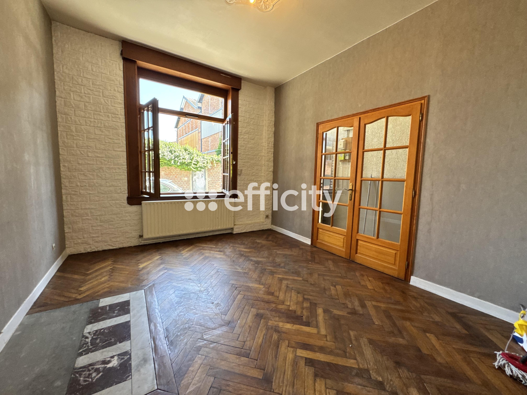 maison 8 pièces - 130m2 à Valenciennes (59300)