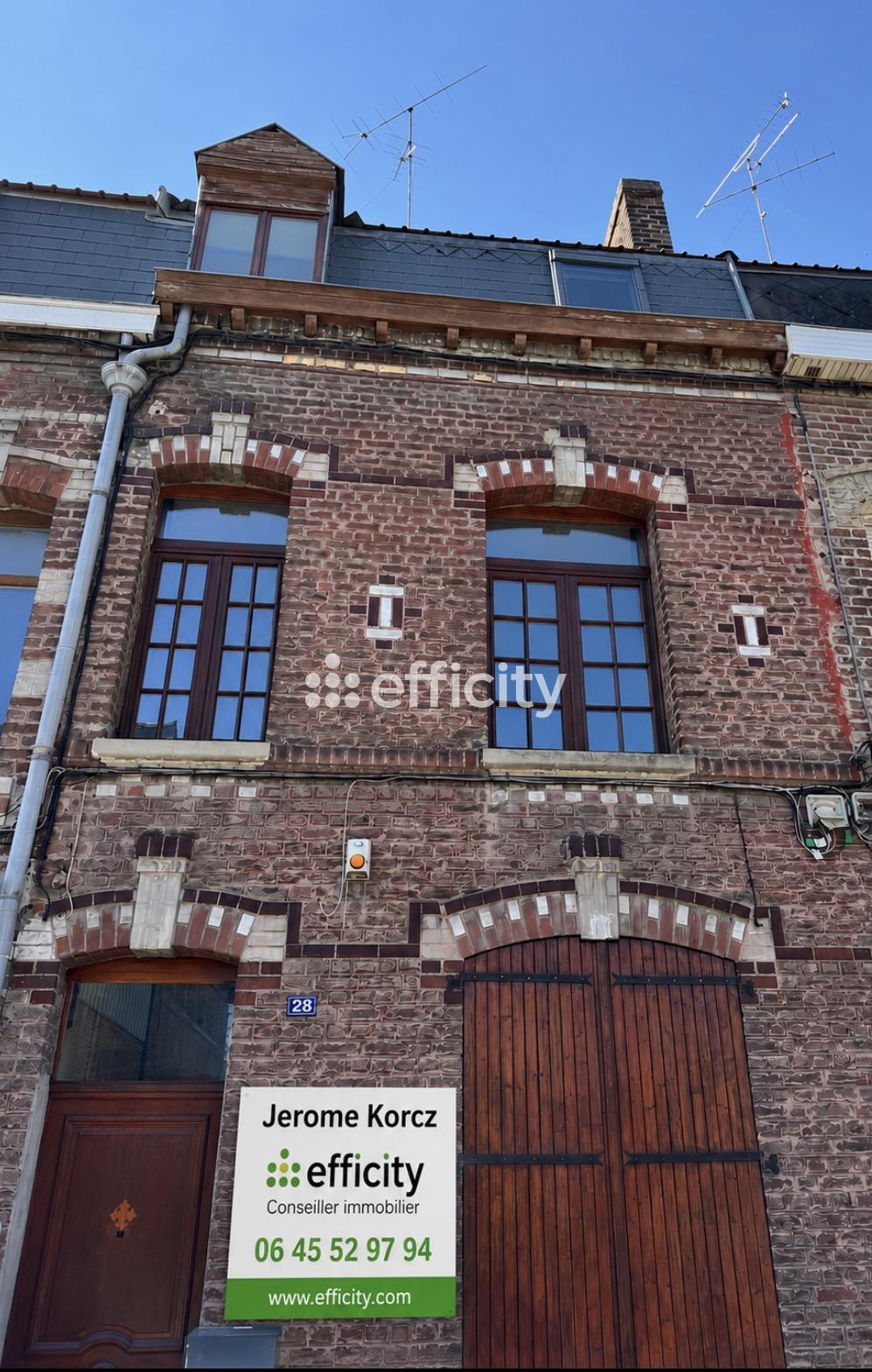 Maison 8 pièces 130 m² · à Valenciennes · 130 m² · 148 000 €