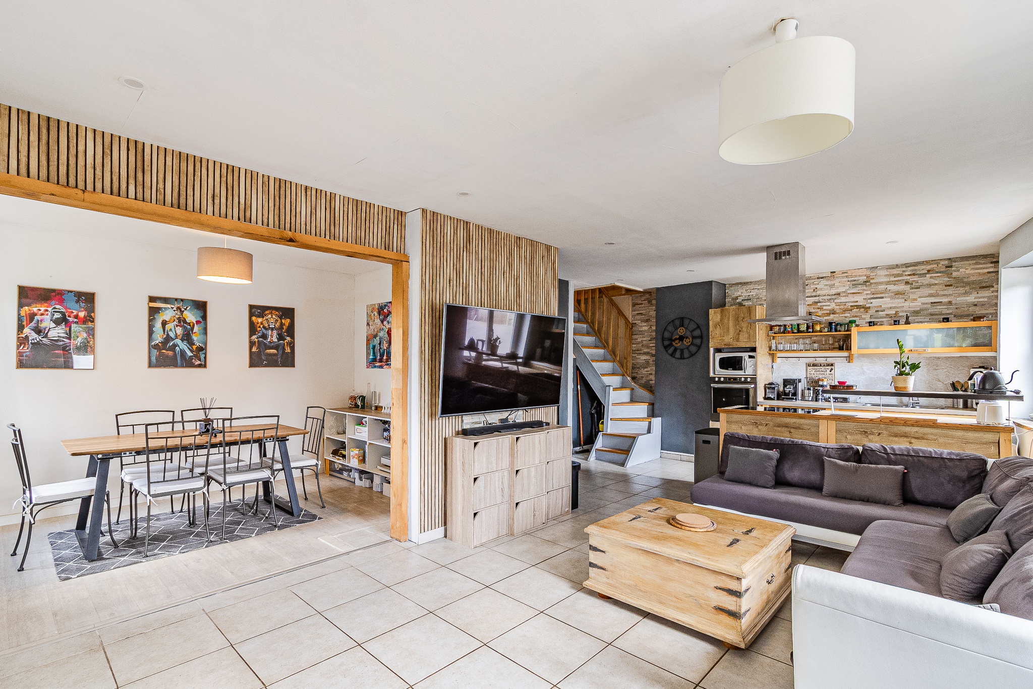 Appartement 6 pièces 85 m² · à Civrieux-d'Azergues · 85 m² · 359 000 €