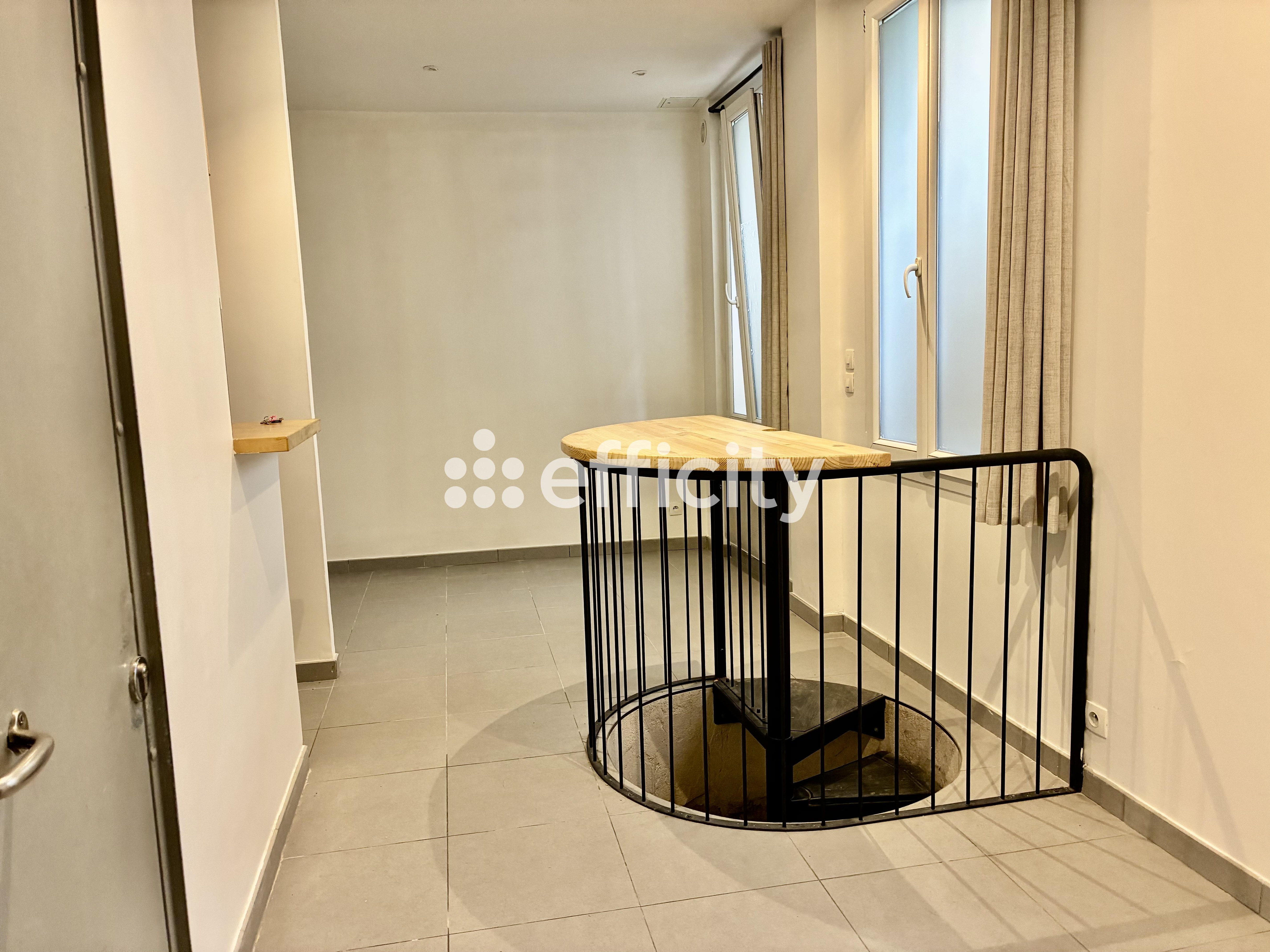 Achat immobilier Appartement 2 pièces  45m2 à Paris (75011) - Photo n°4