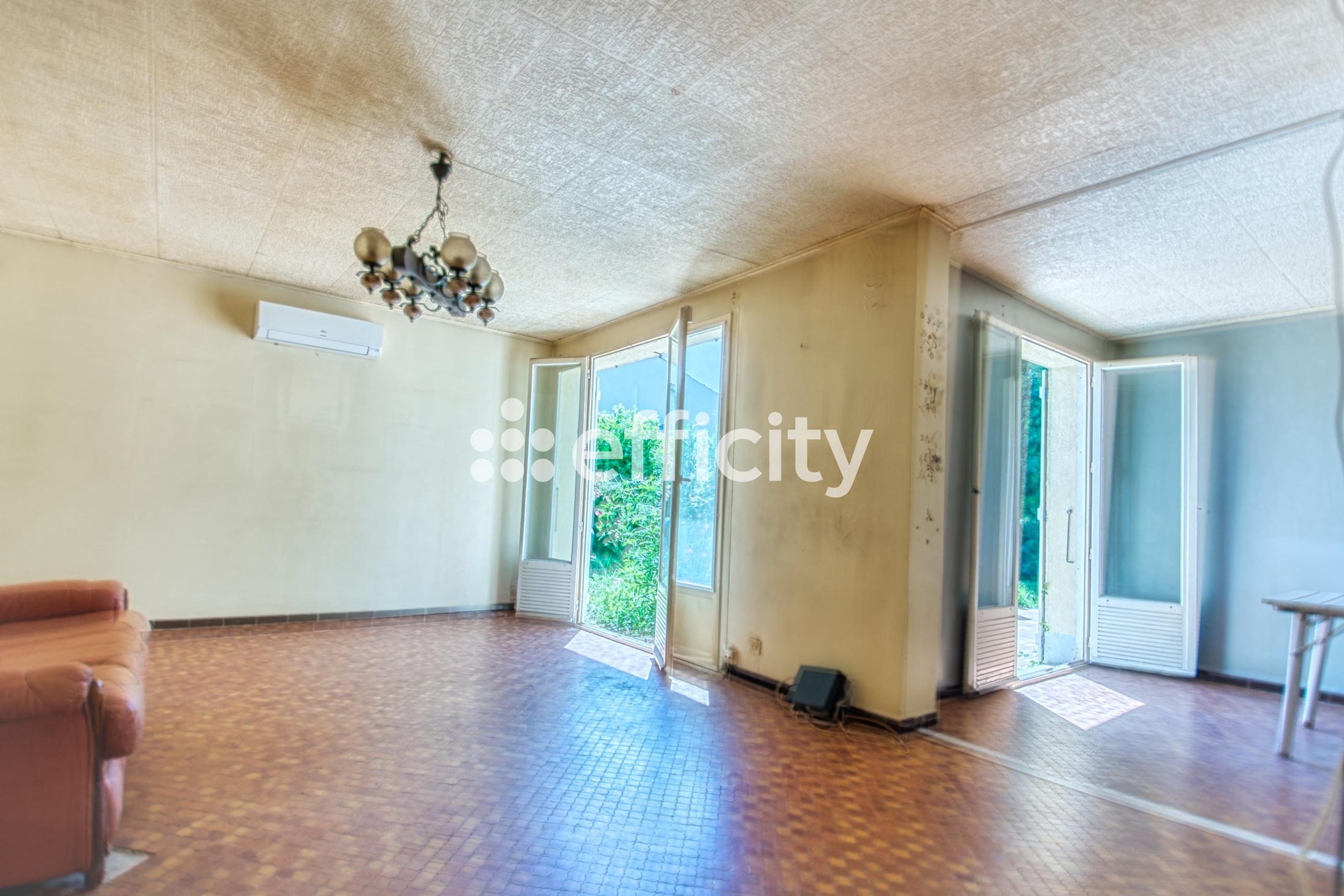 Achat immobilier Maison 5 pièces  106m2 à Avignon (84000) - Photo n°6