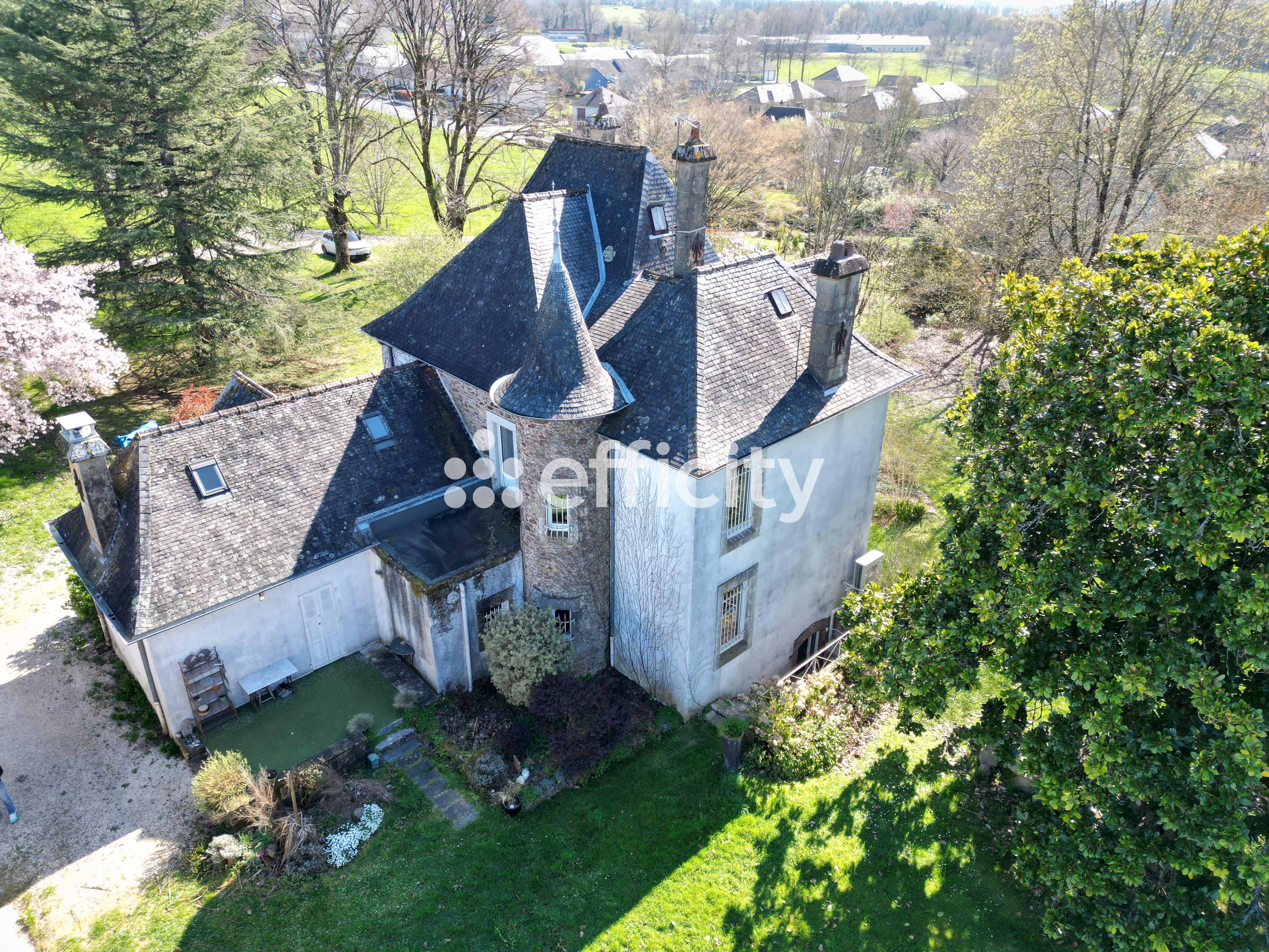 Maison 8 pièces 209 m² · à Vigeois · 209 m² · 545 000 €