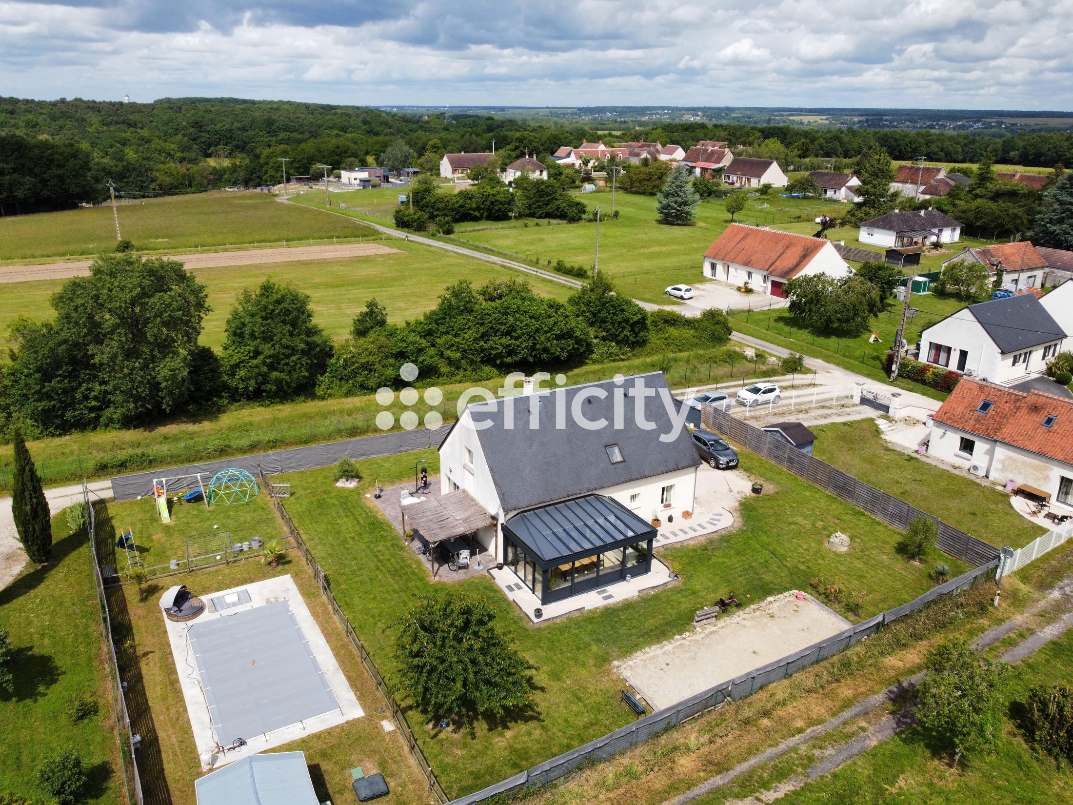 maison 6 pièces - 146m2 à Saint-Georges-sur-Cher (41400)