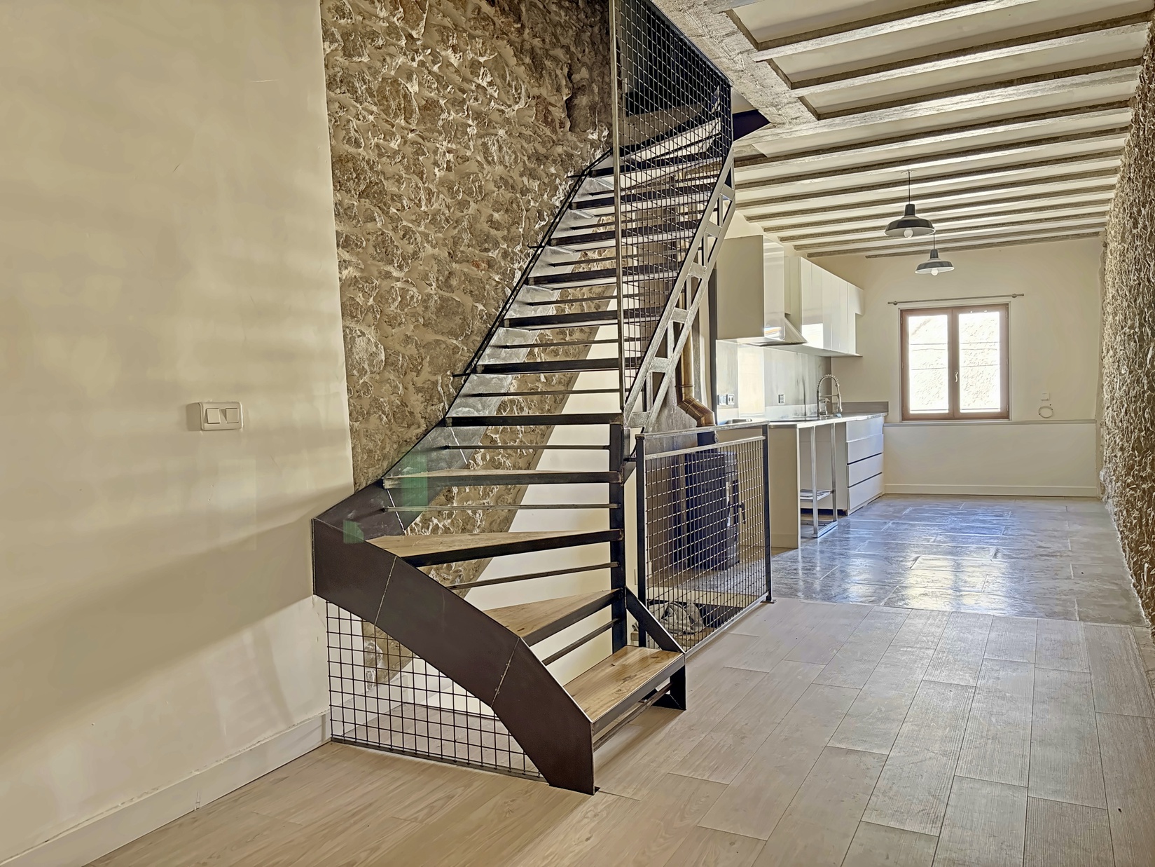 maison 3 pièces - 78m2 à Rians (83560)