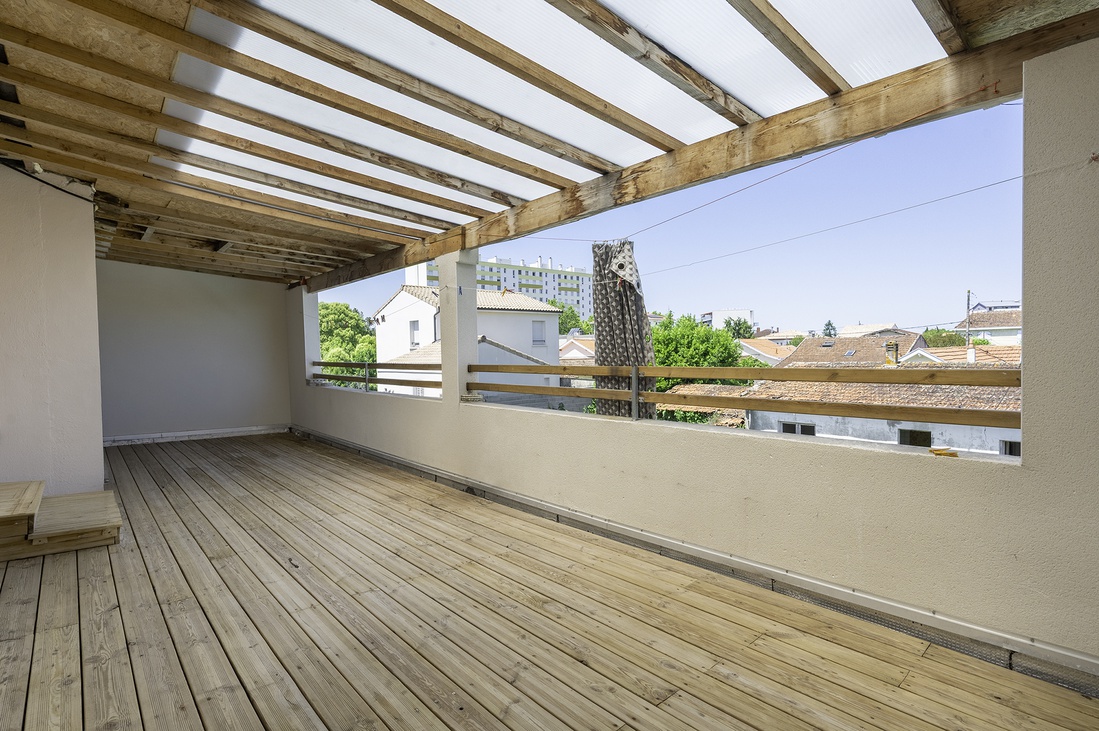 immeuble  - 240,0m2 à Cenon (33150)