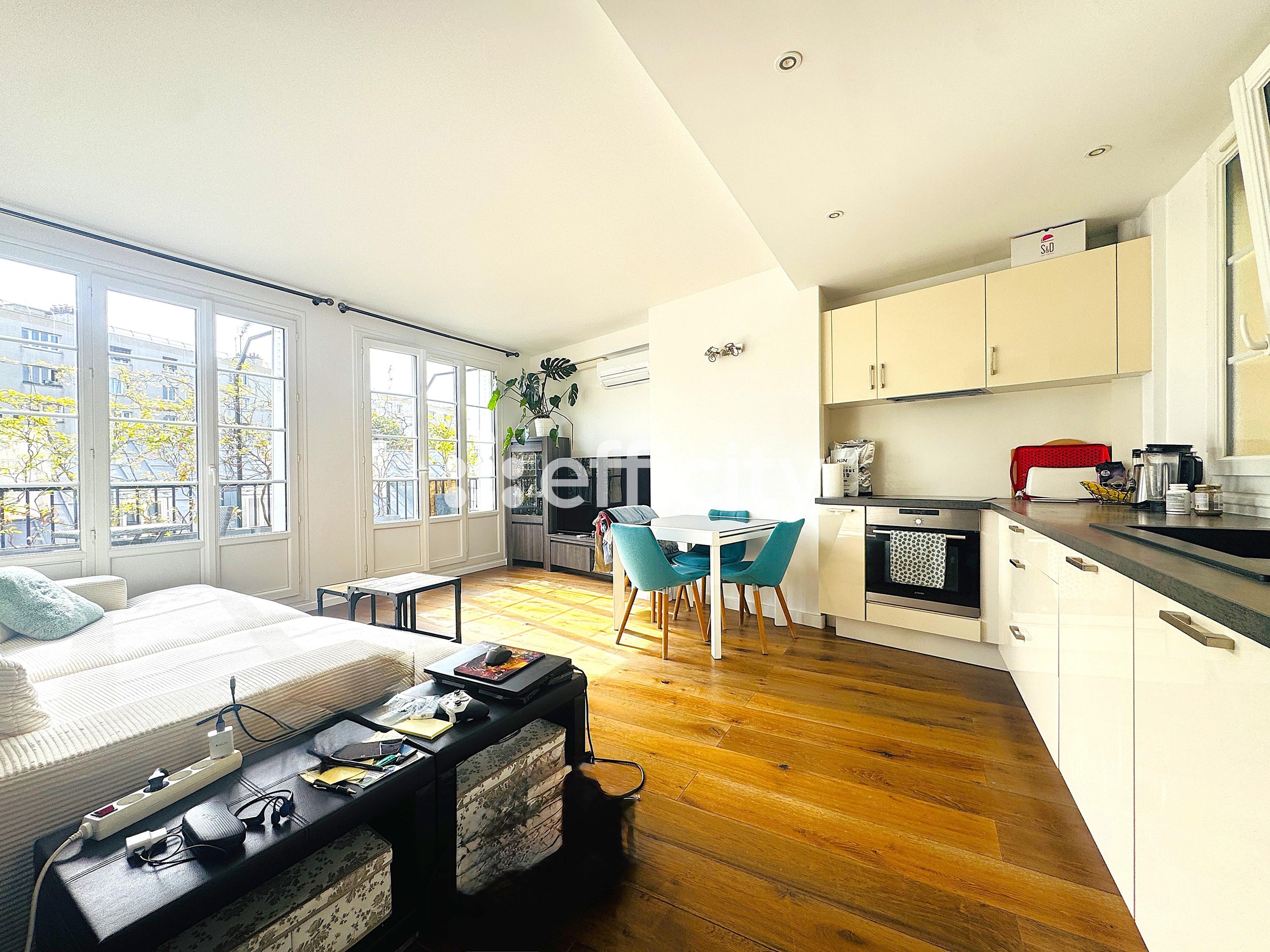 appartement 2 pièces - 40m2 à Paris (75012)