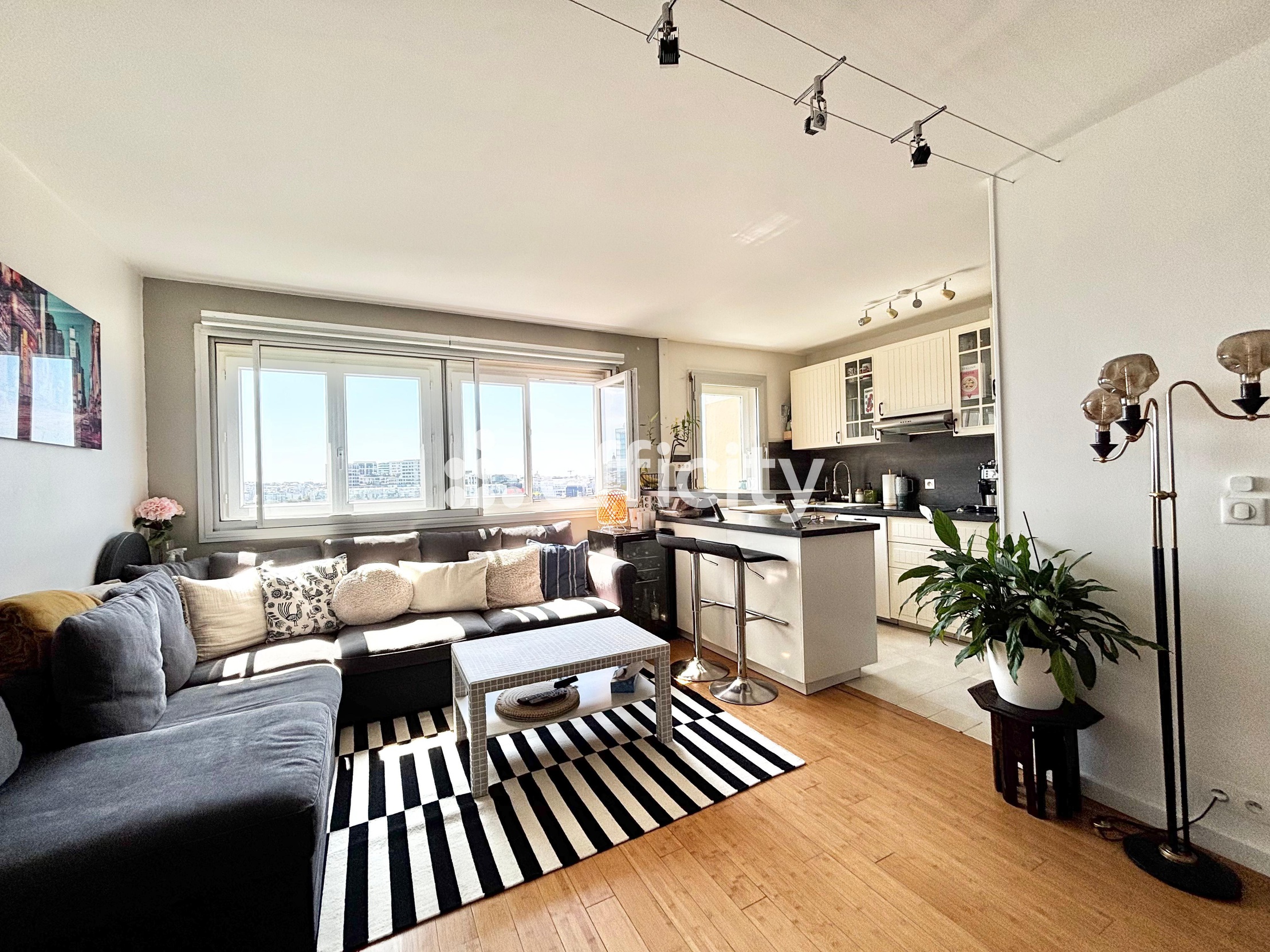 appartement 3 pièces - 61m2 à Clichy (92110)
