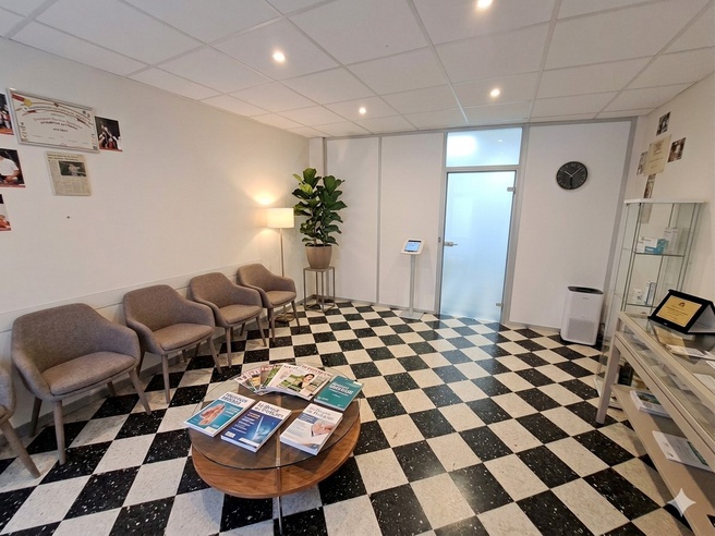 local-commercial 3 pièces - 103,0m2 à Meyrargues (13650)