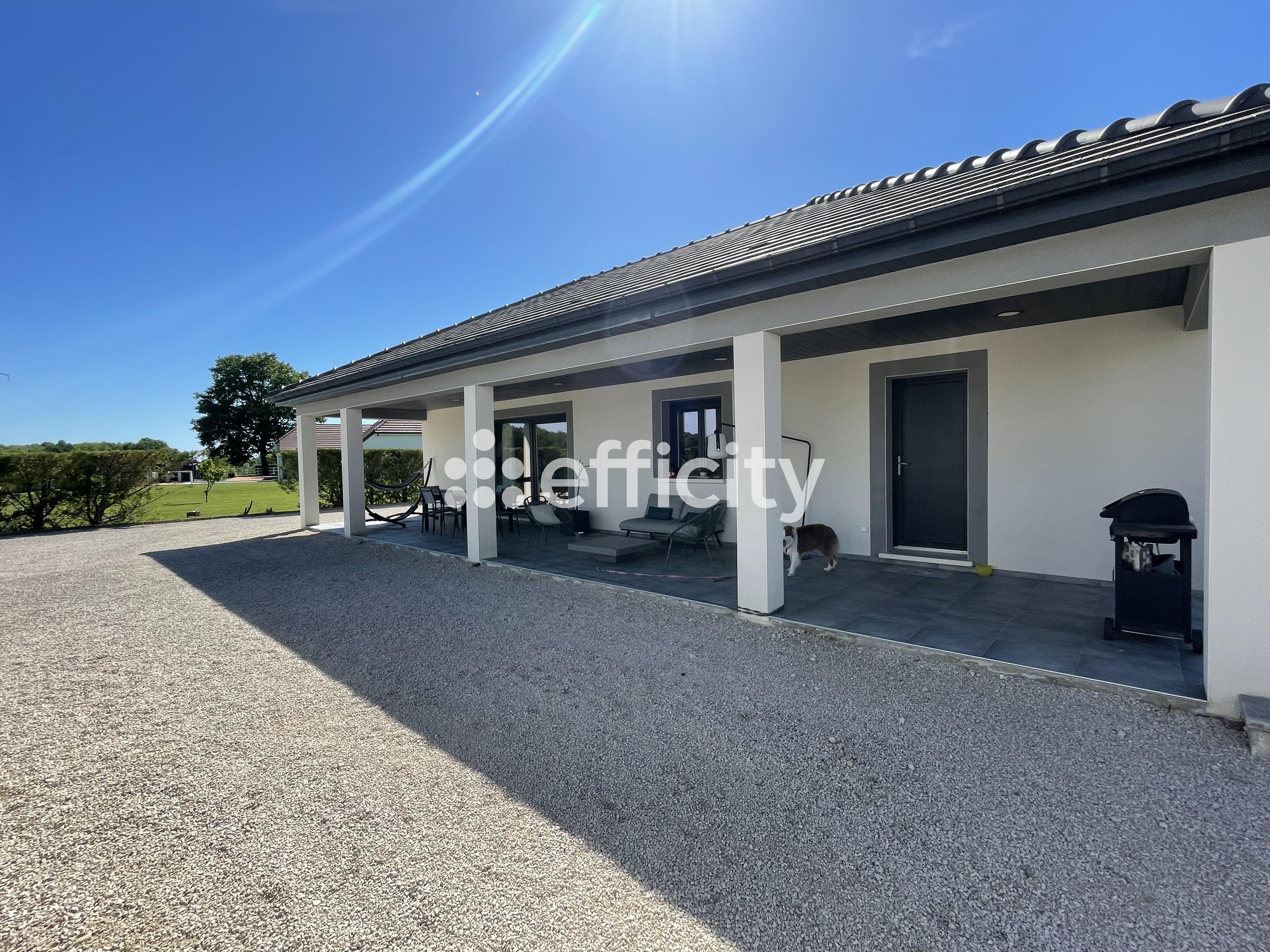 Maison 5 pièces 131 m² · à Chaussin · 131 m² · 279 000 €