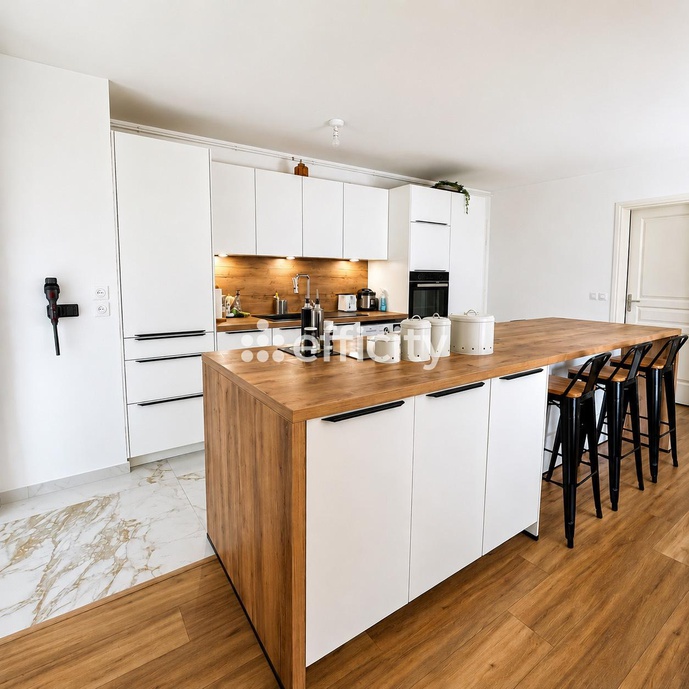 appartement 4 pièces - 82m2 à Lille (59000)