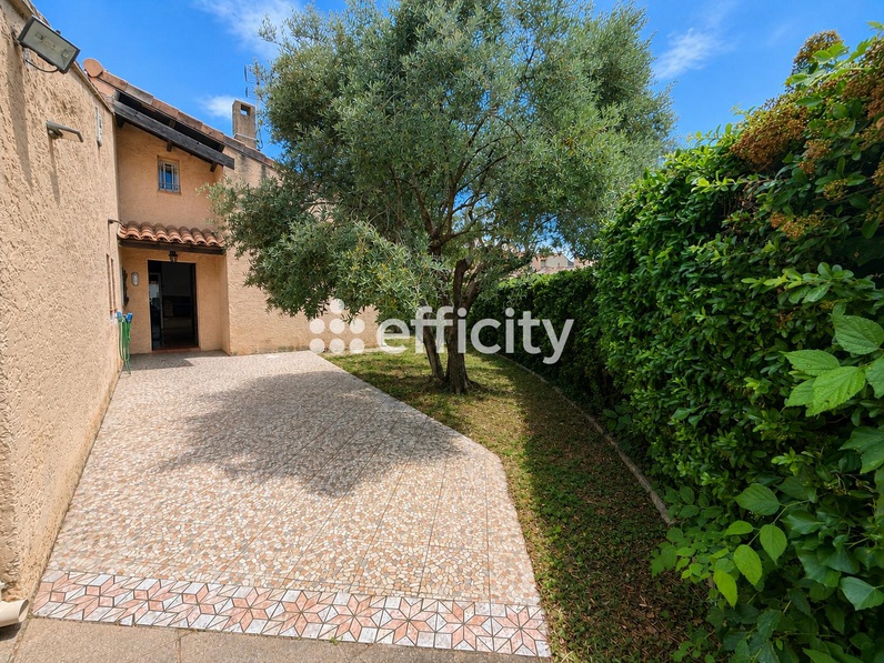 maison 3 pièces - 79,0m2 à Saint-Zacharie (83640)