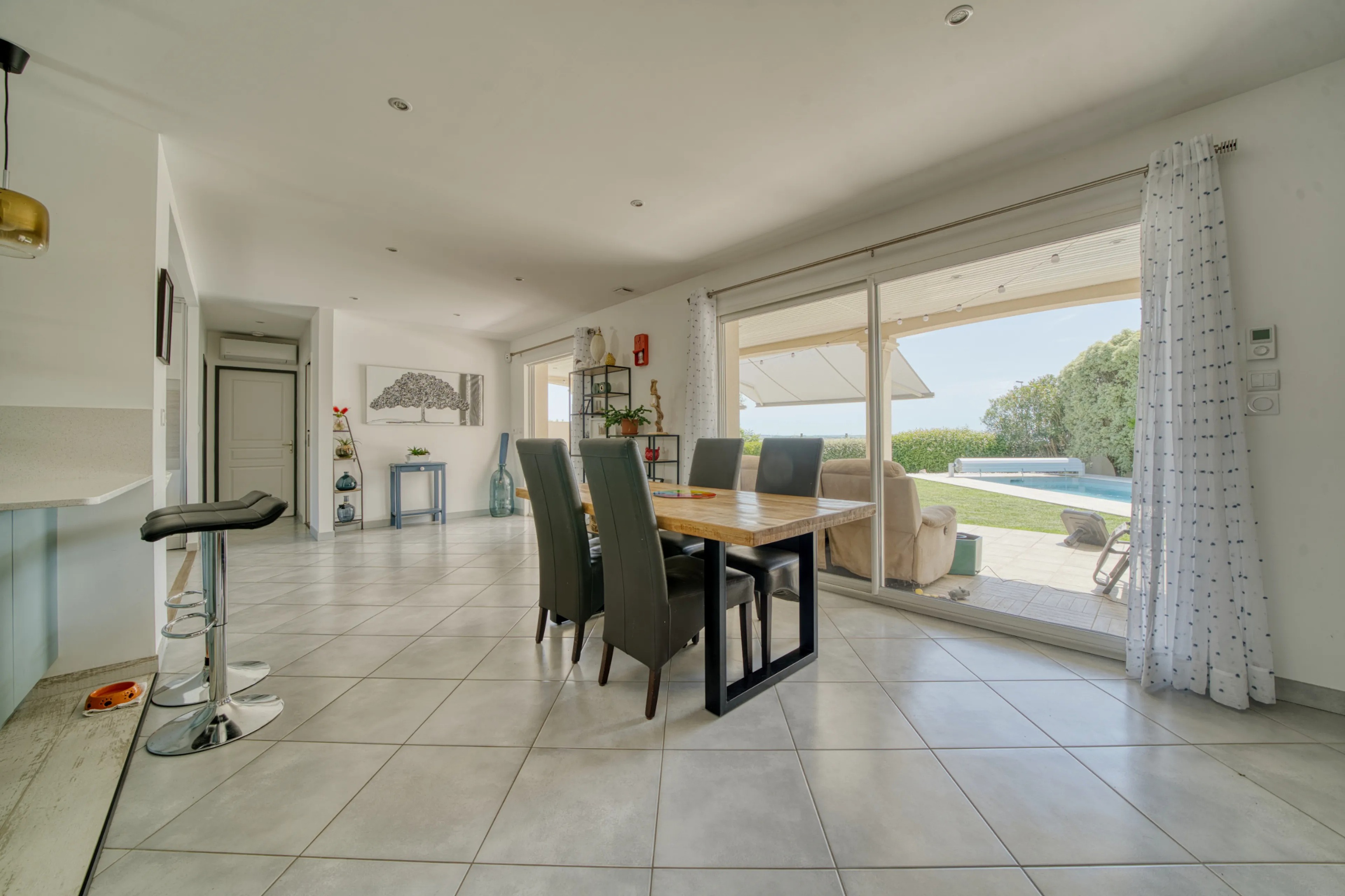 Achat immobilier Maison 7 pièces  180m2 à Meschers-sur-Gironde (17132) - Photo n°4