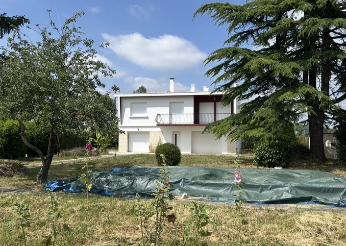 maison 6 pièces - 160m2 à Saint-Georges-des-Coteaux (17810)