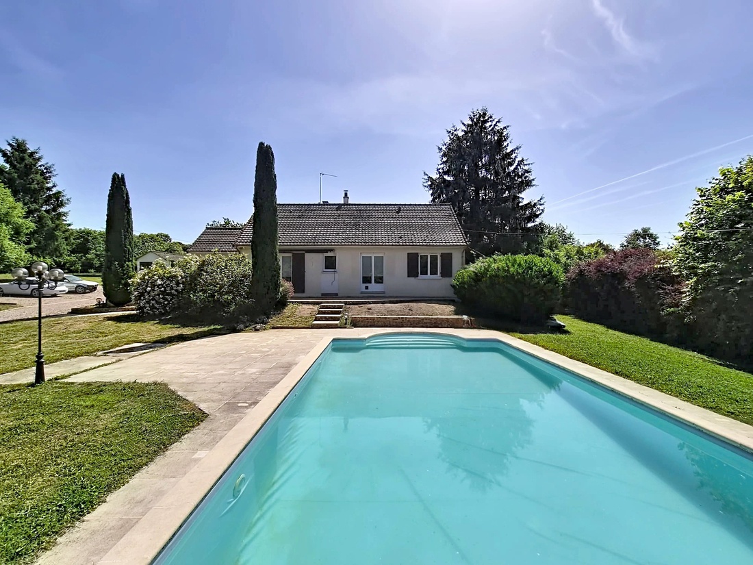 maison 4 pièces - 110m2 à Briantes (36400)