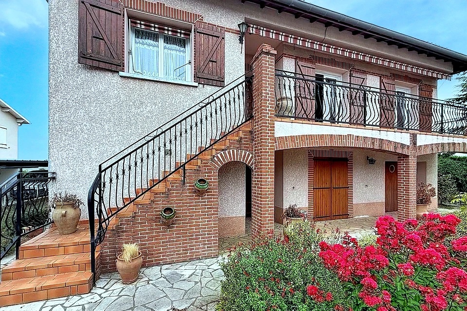 Maison 6 pièces 159 m² · à Quint-Fonsegrives · 159 m² · 422 800 €