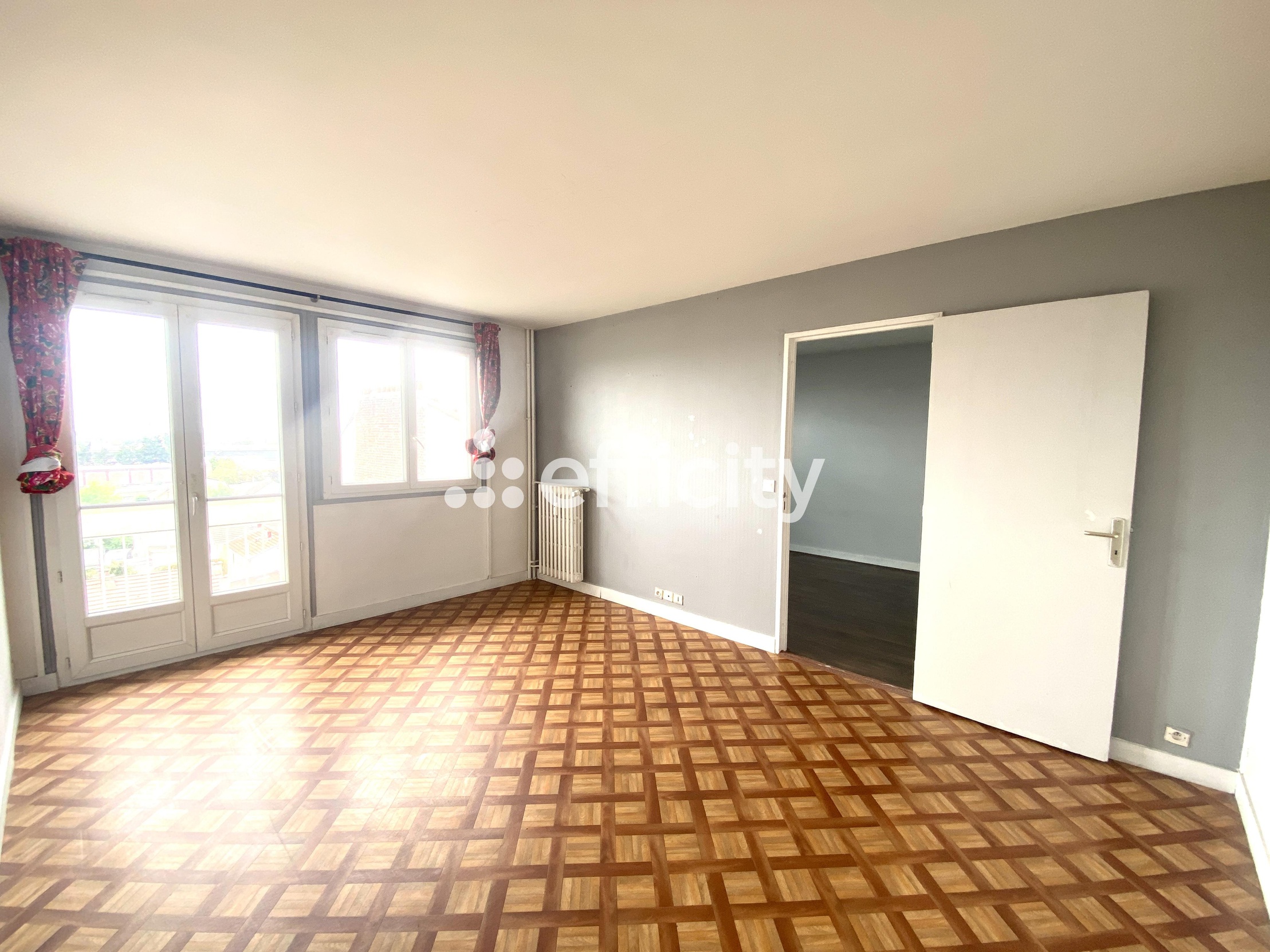 appartement 2 pièces - 49m2 à Romainville (93230)
