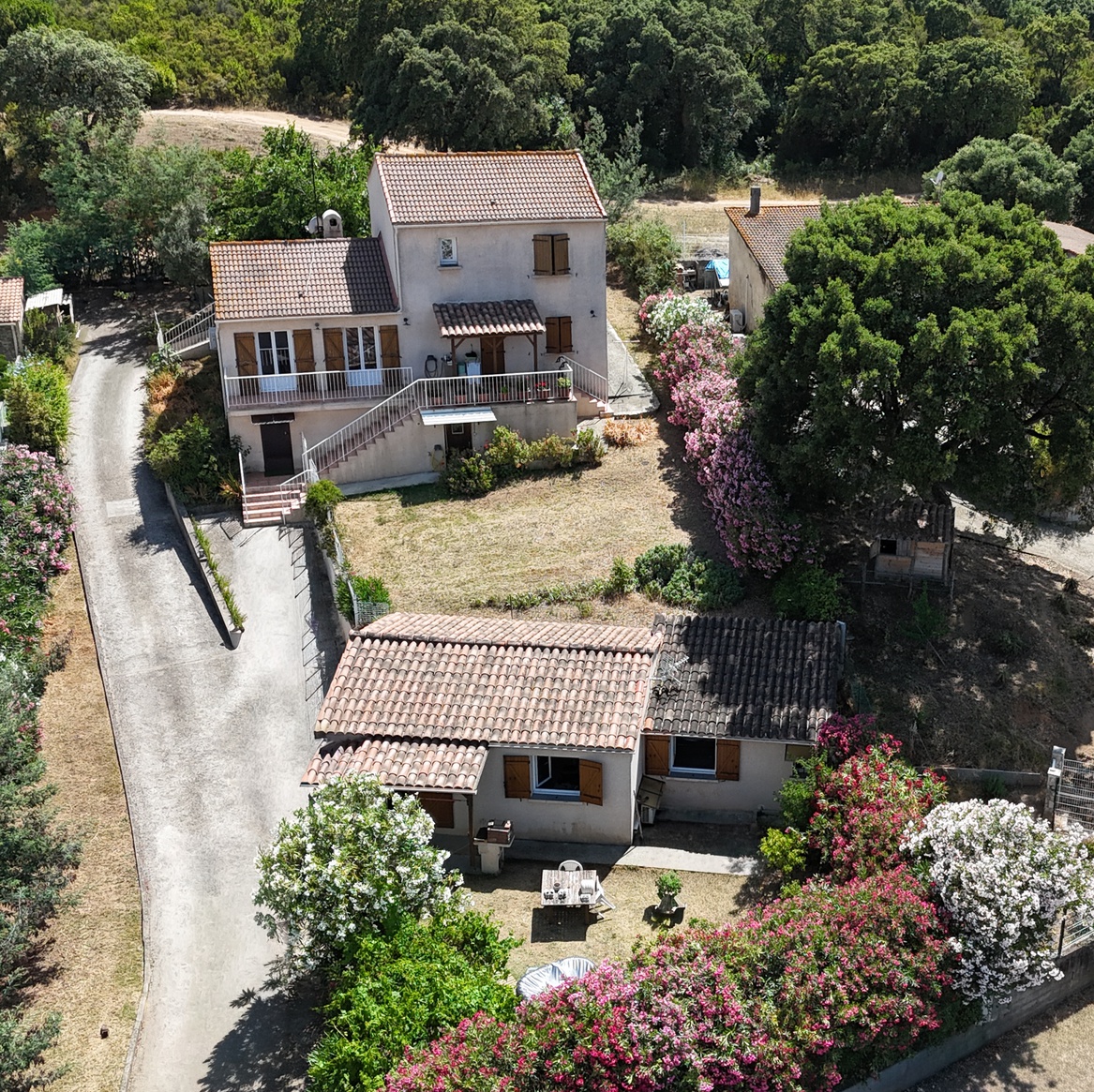 maison 7 pièces - 176m2 à Ajaccio (20090)