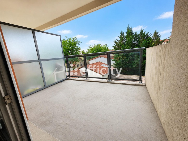 appartement 3 pièces - 66m2 à Lyon (69008)
