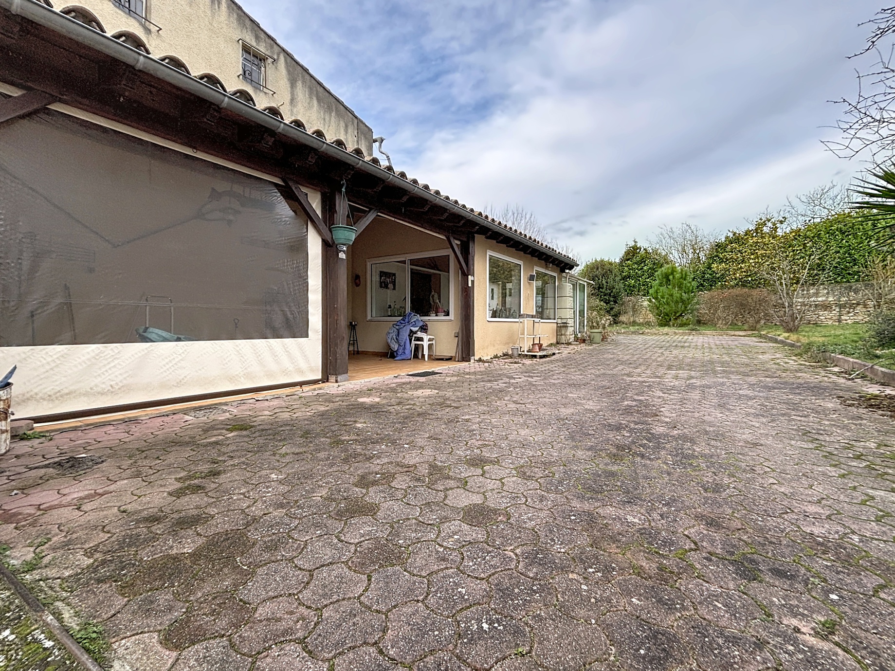 maison 5 pièces - 155m2 à Les Cassés (11320)